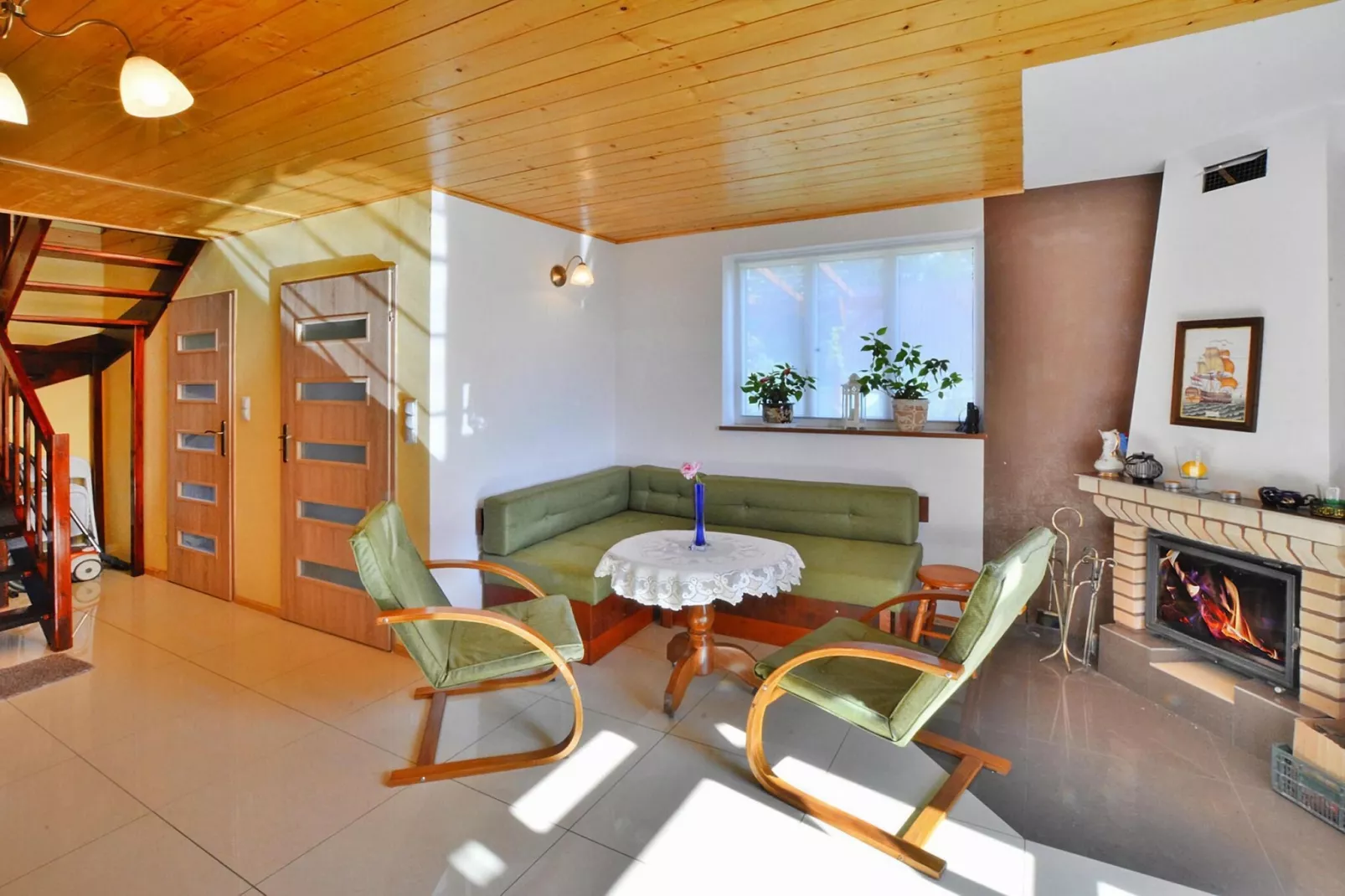Dom wakacyjny 85 m2 dla 6 osób Dąbrowica-Living room
