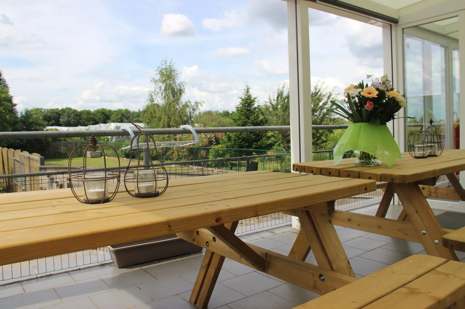 Heers Beneden - Terrasse/Balkon