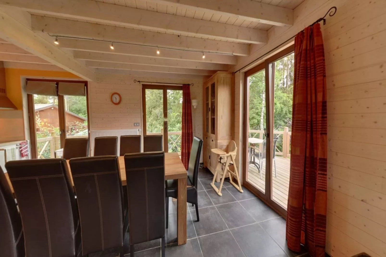 Chalet Joran - Dining room