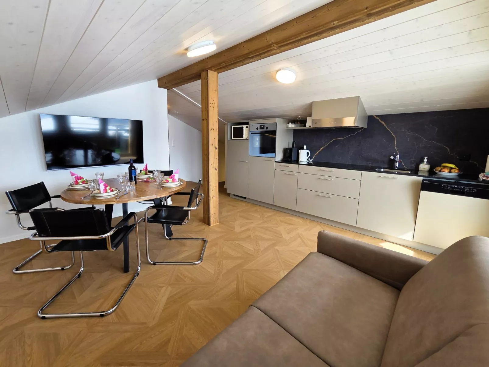 Lilo/2-Zimmer - Drinnen