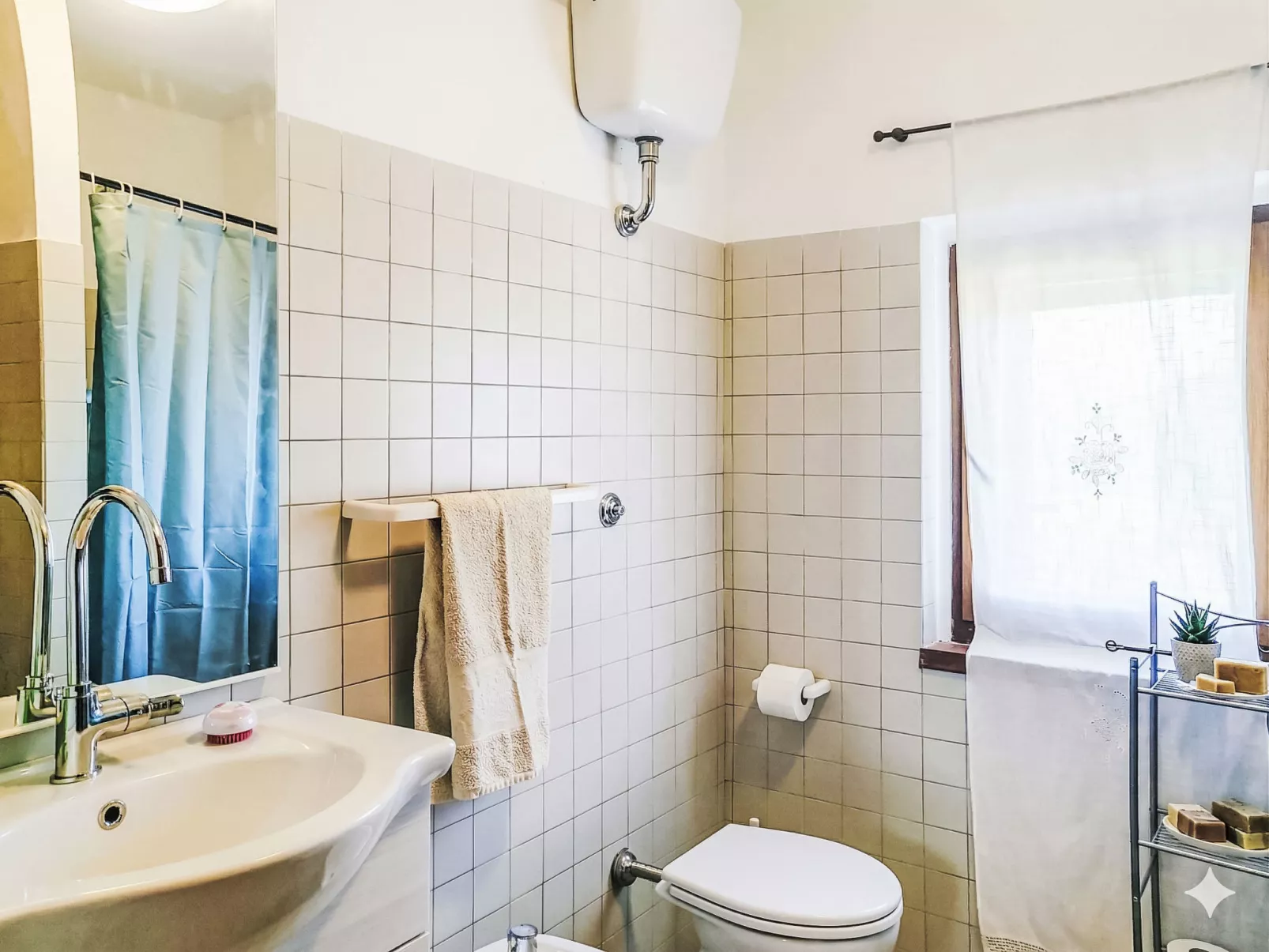 Velia's House - Inside