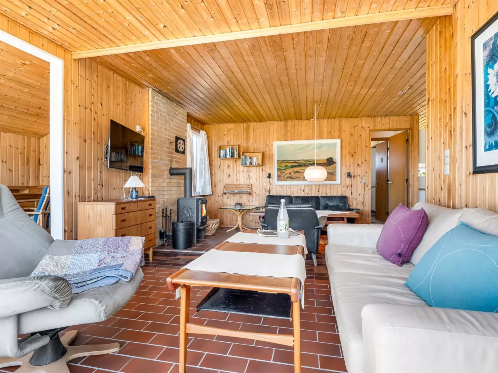 "Gunborg" - 800m from the sea - Drinnen