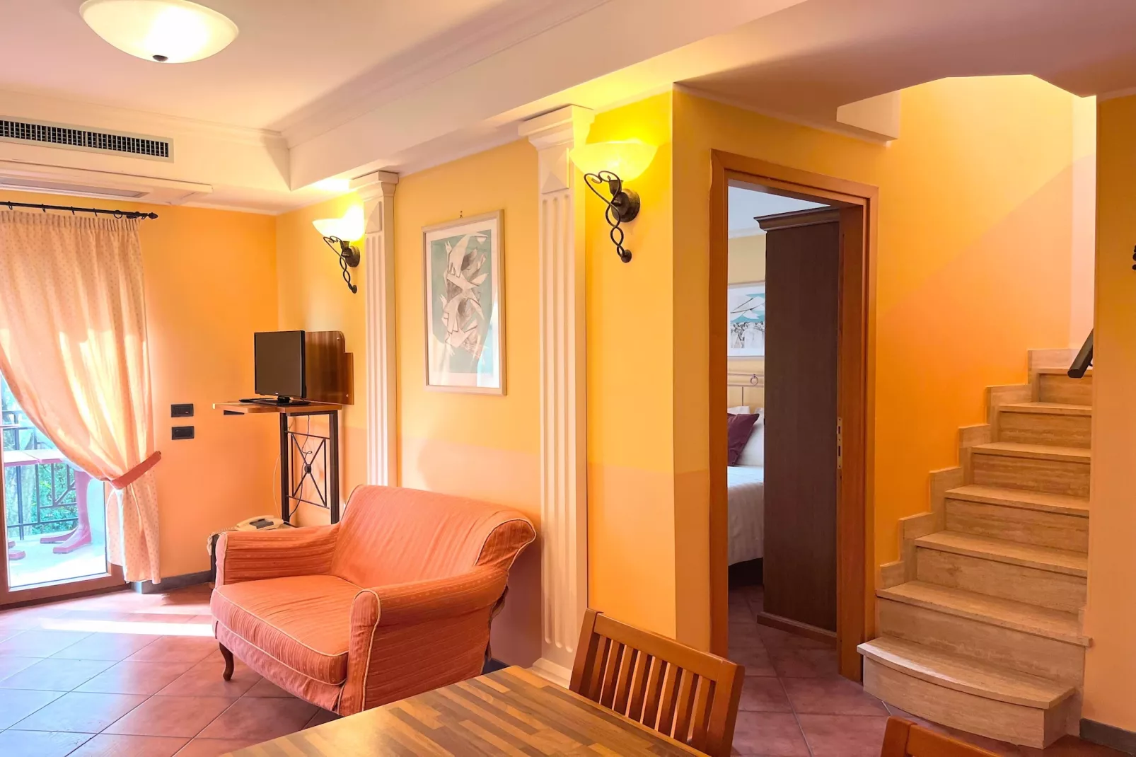 Quadrilocale vista giardino 217 - 4 pax - Dining room