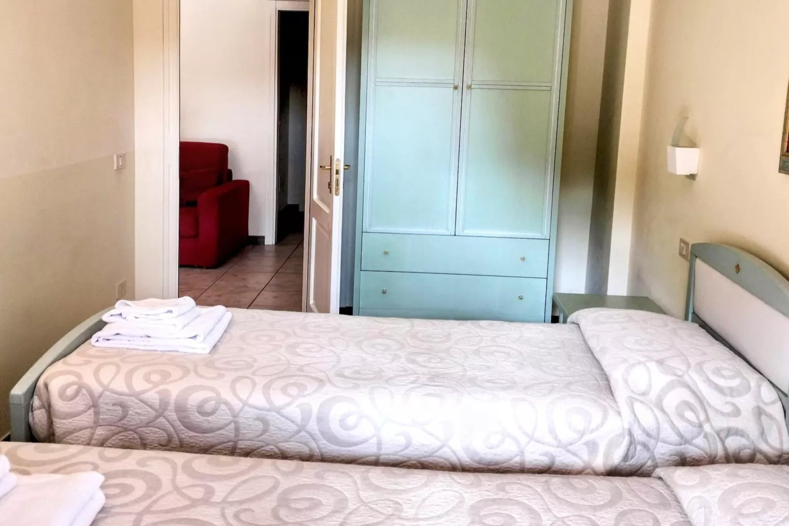 Assisi C6 - 4 pax - Bedroom