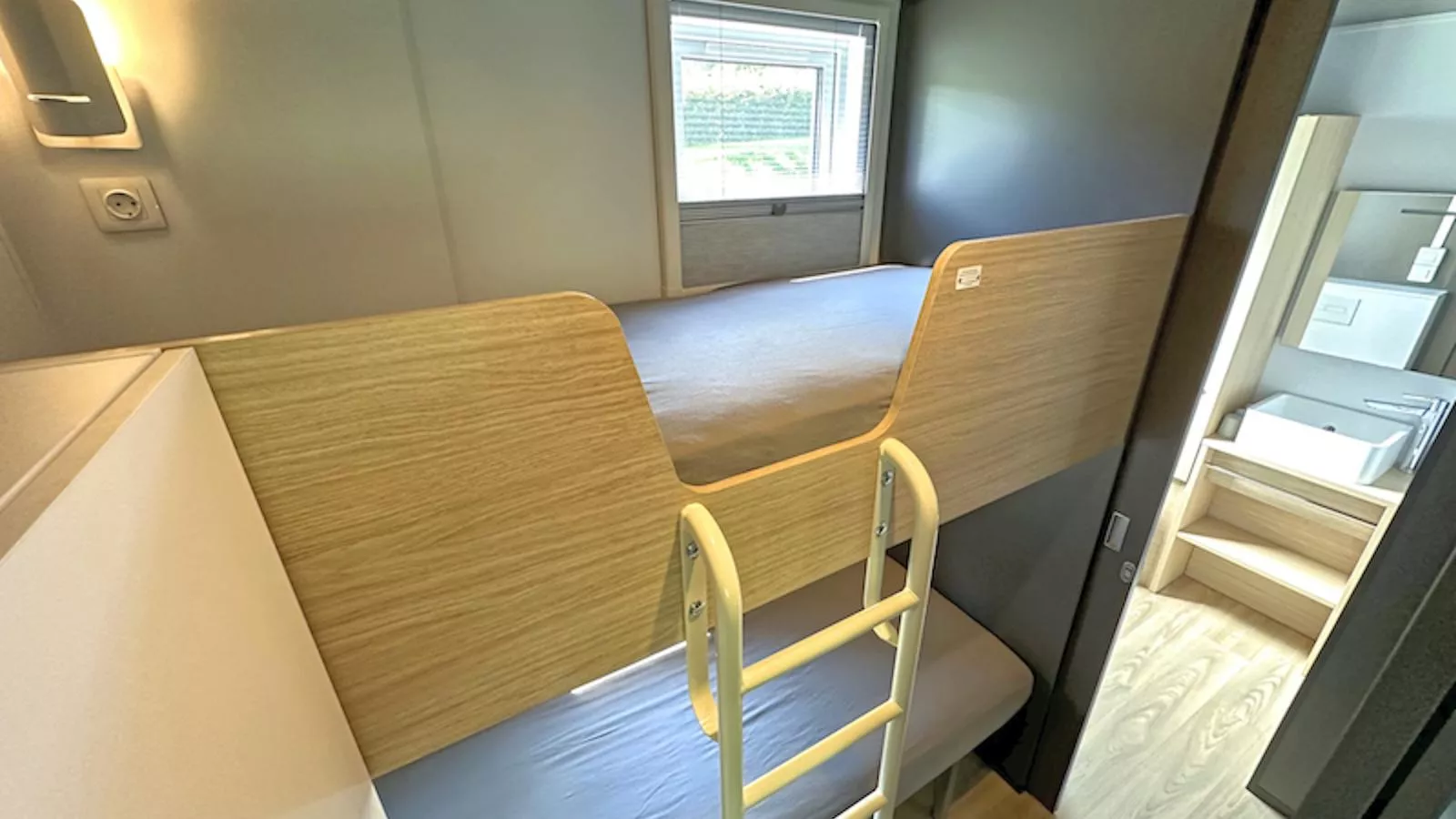 Feriendorf Seeblick - Tiny Nr 5 - Schlafzimmer