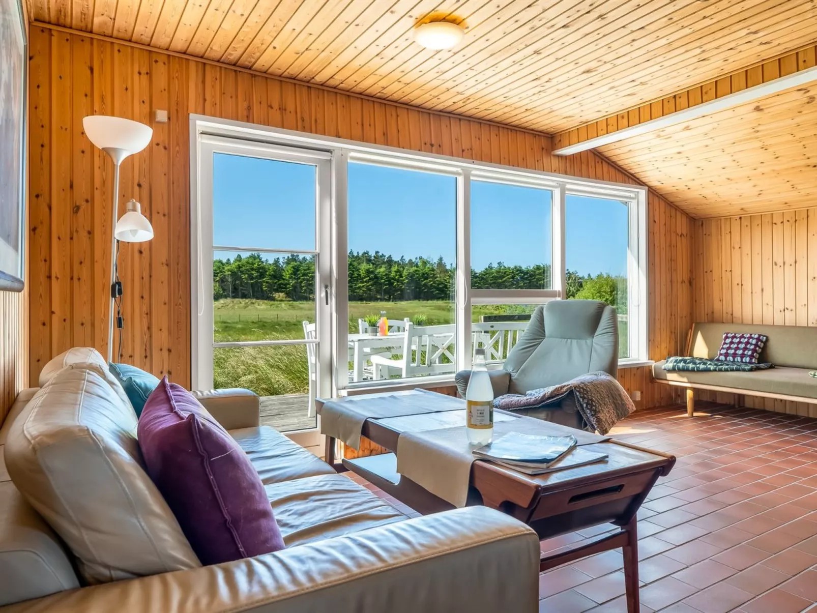 "Gunborg" - 800m from the sea - Drinnen