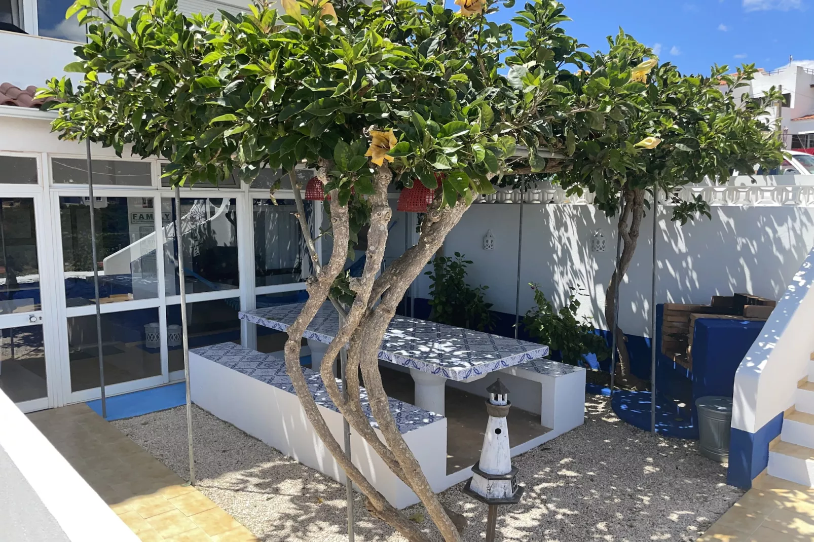 Casa Bacalhau (apartment near Benagil Beach) - Gardens in summer