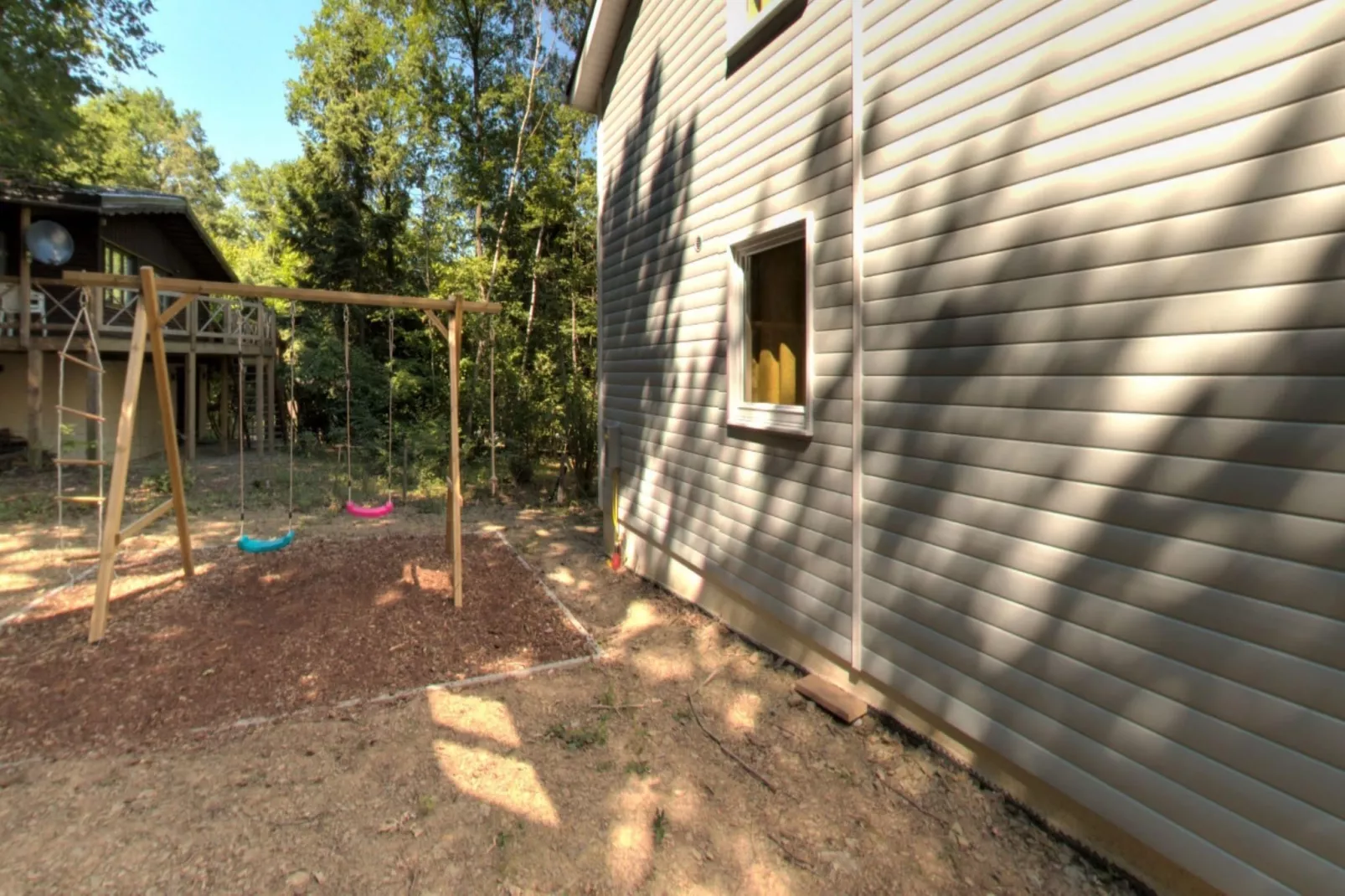 Chalet Vedran - Gardens in summer