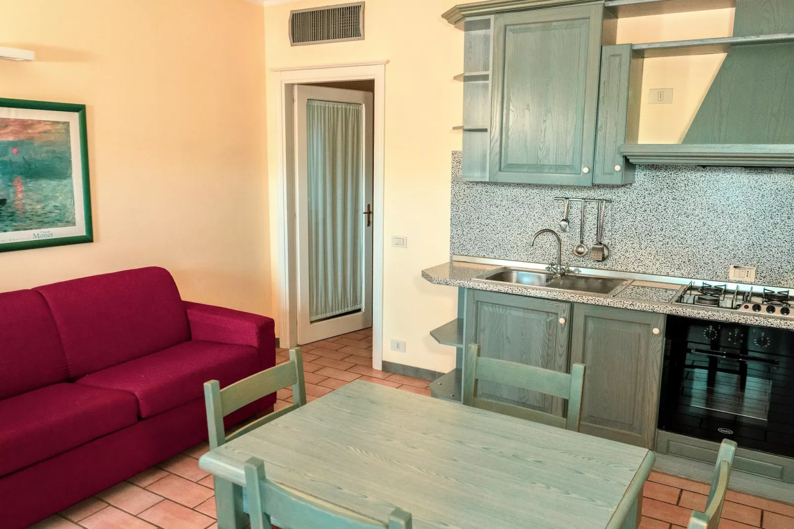 Assisi C5 - 2 pax - Living room