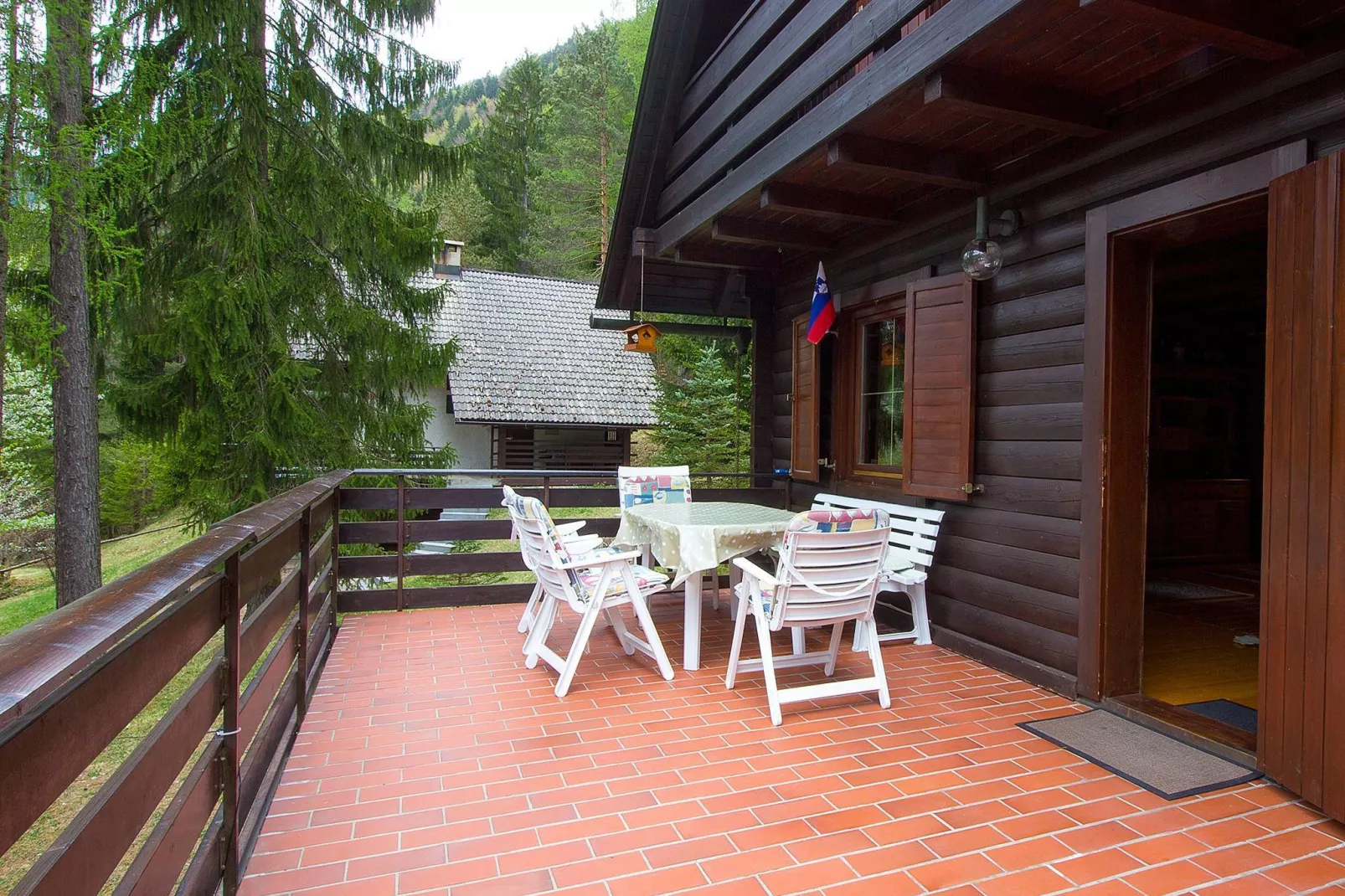 Pocitniska hisa Gobela-Terrace balcony