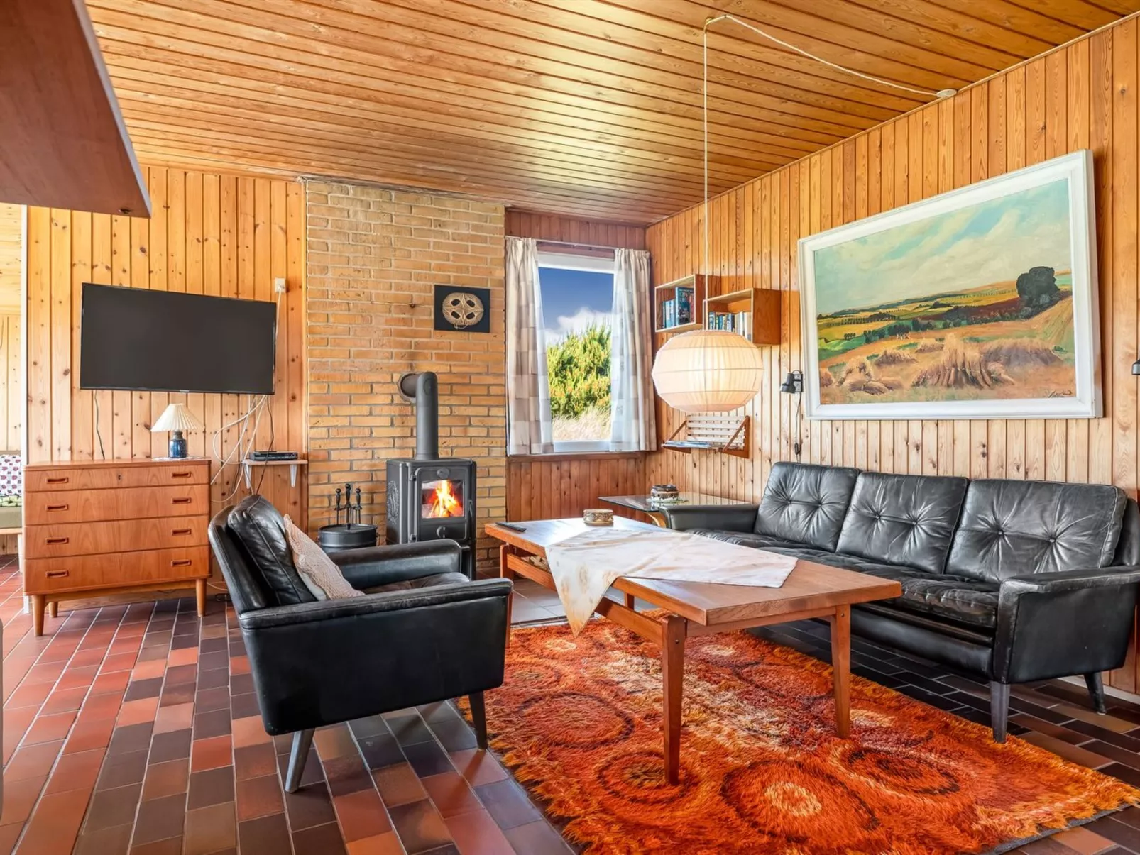 "Gunborg" - 800m from the sea - Drinnen