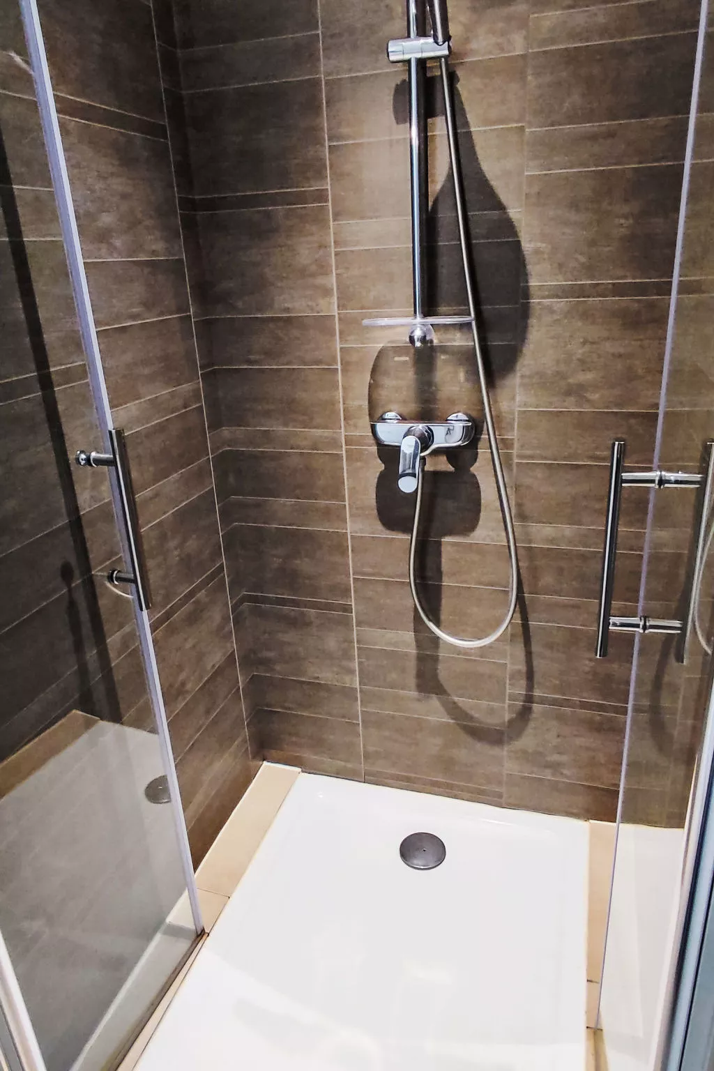 Le Perregaux - Inside