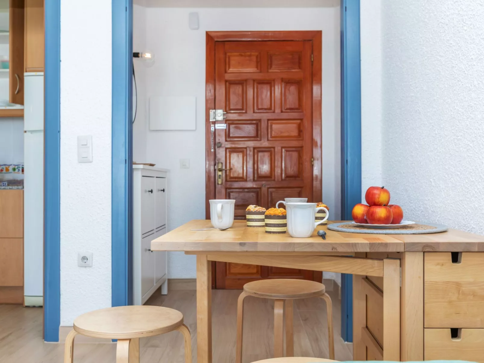 Miami Palace II - Inside