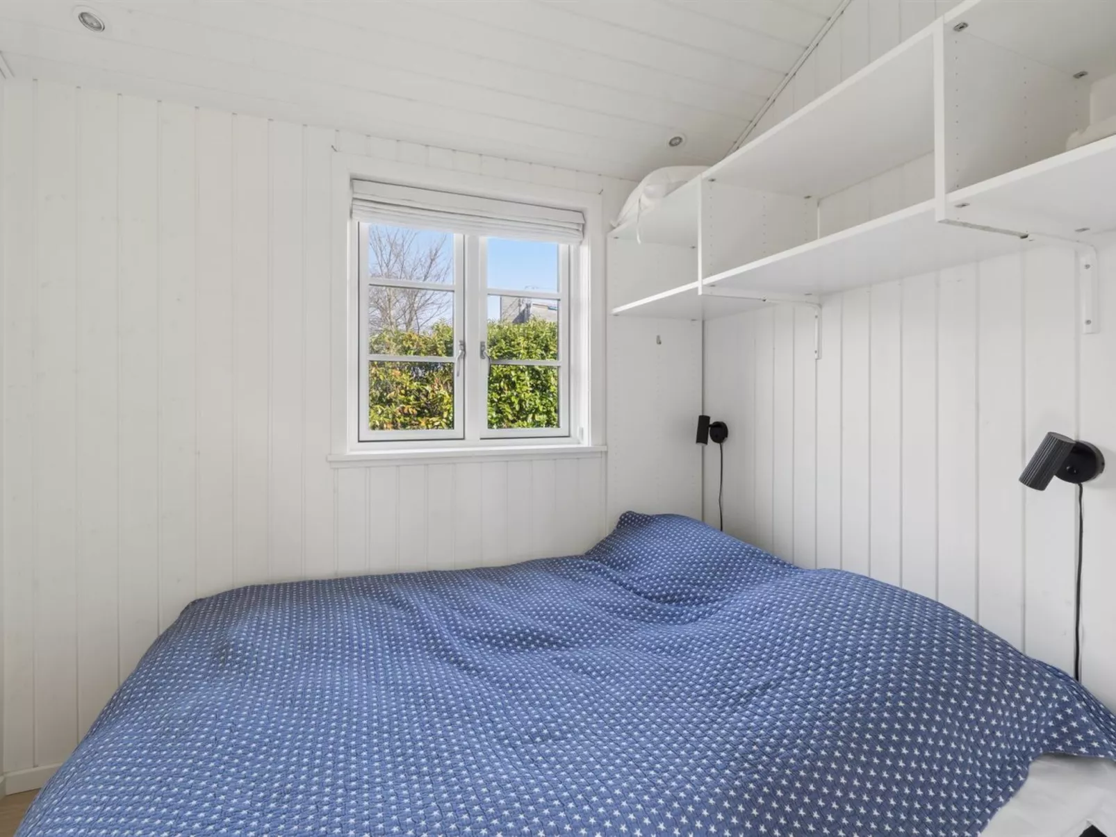 "Sighvat" - 225m from the sea - Drinnen