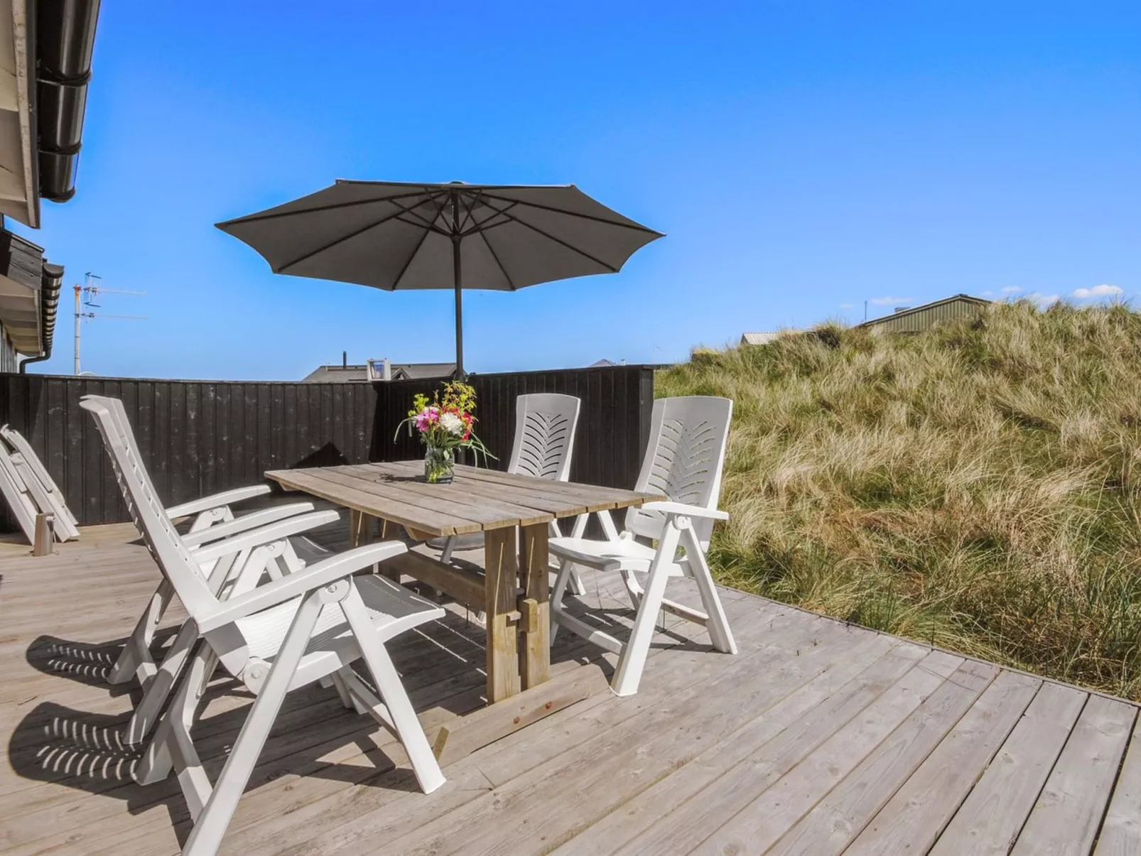 "Berenike" - 127m from the sea - Dehors