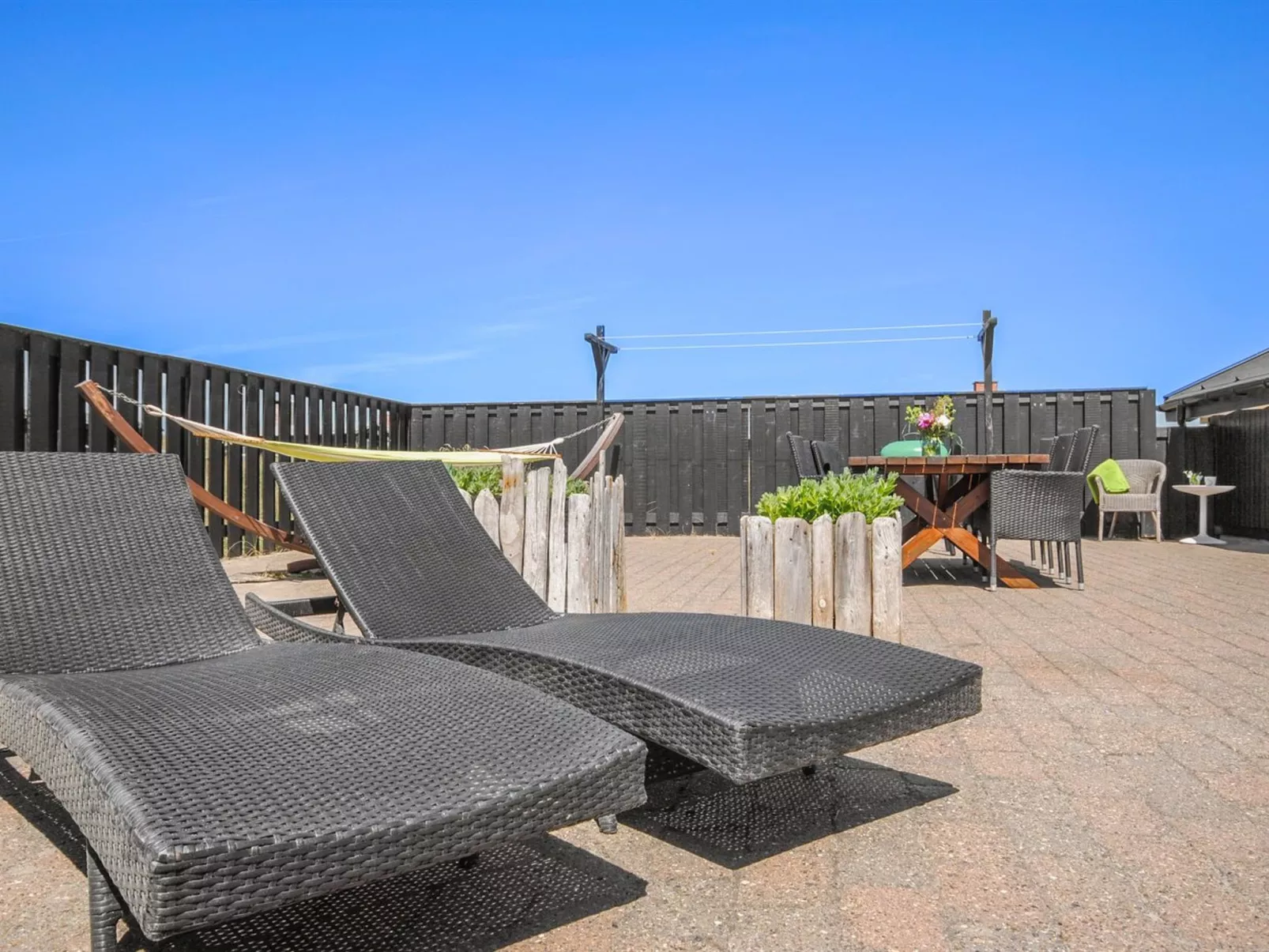 "Berenike" - 127m from the sea - Dehors