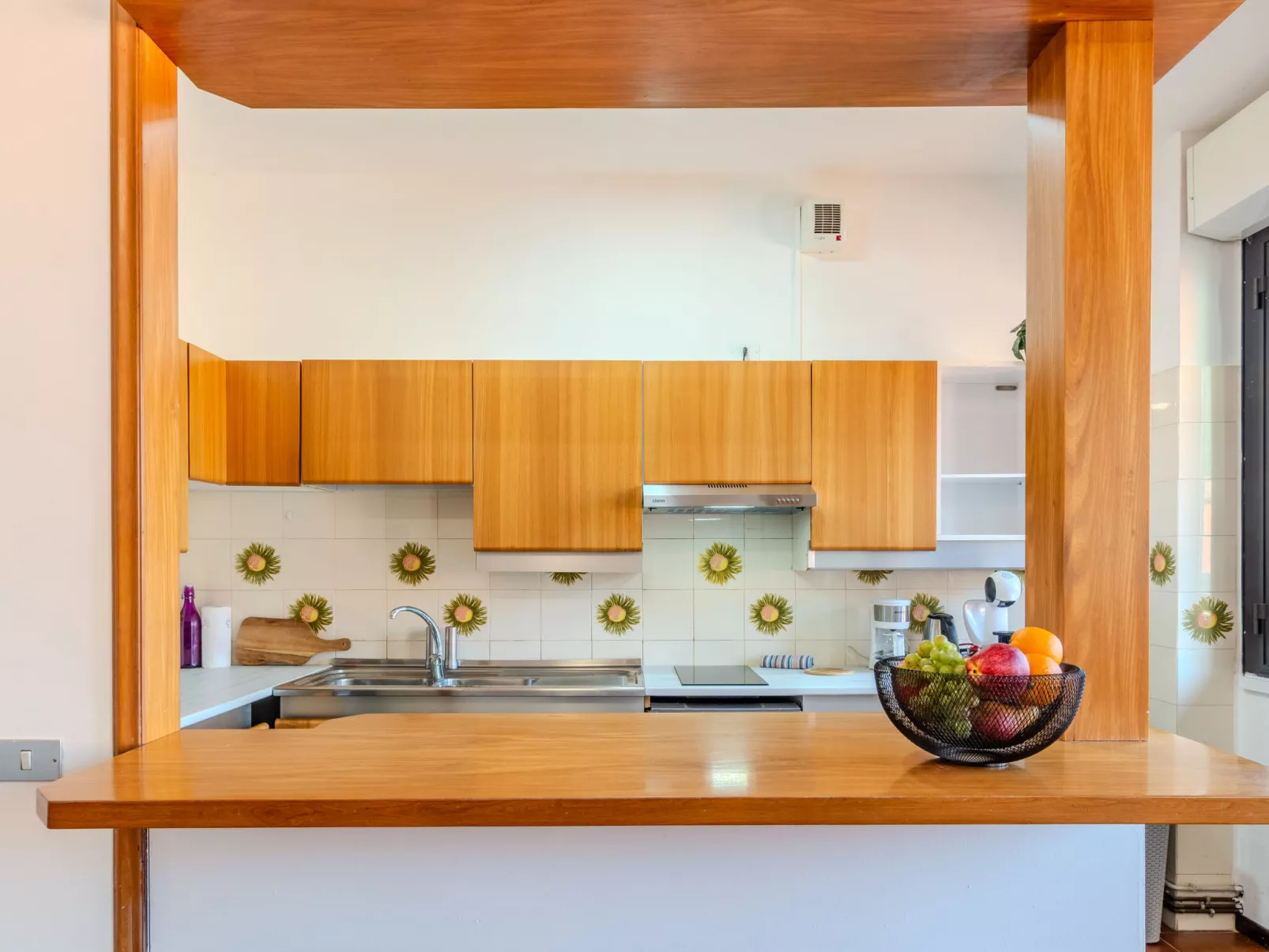 Como Lake Blu & Green - Inside