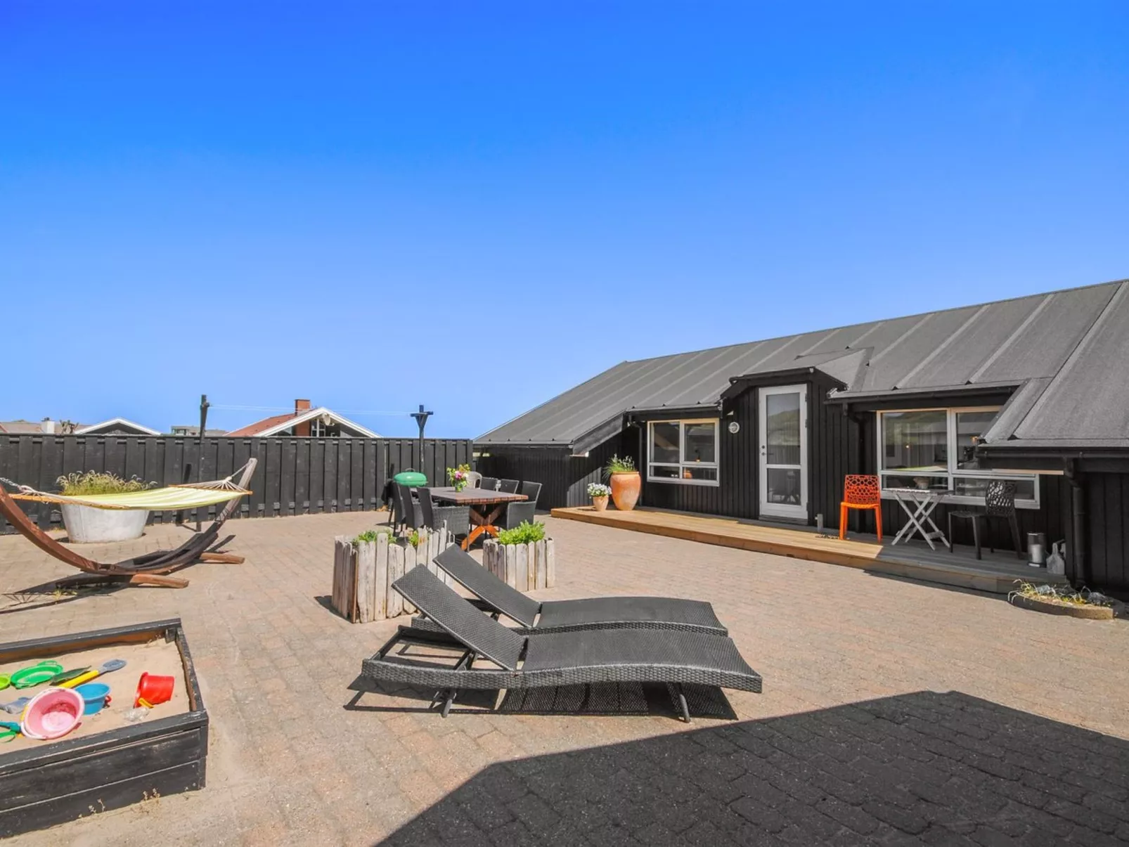"Berenike" - 127m from the sea - Dehors