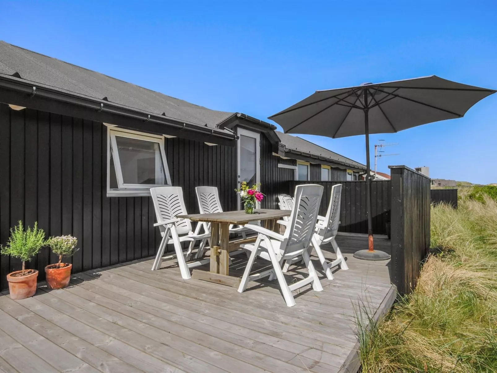 "Berenike" - 127m from the sea - Dehors