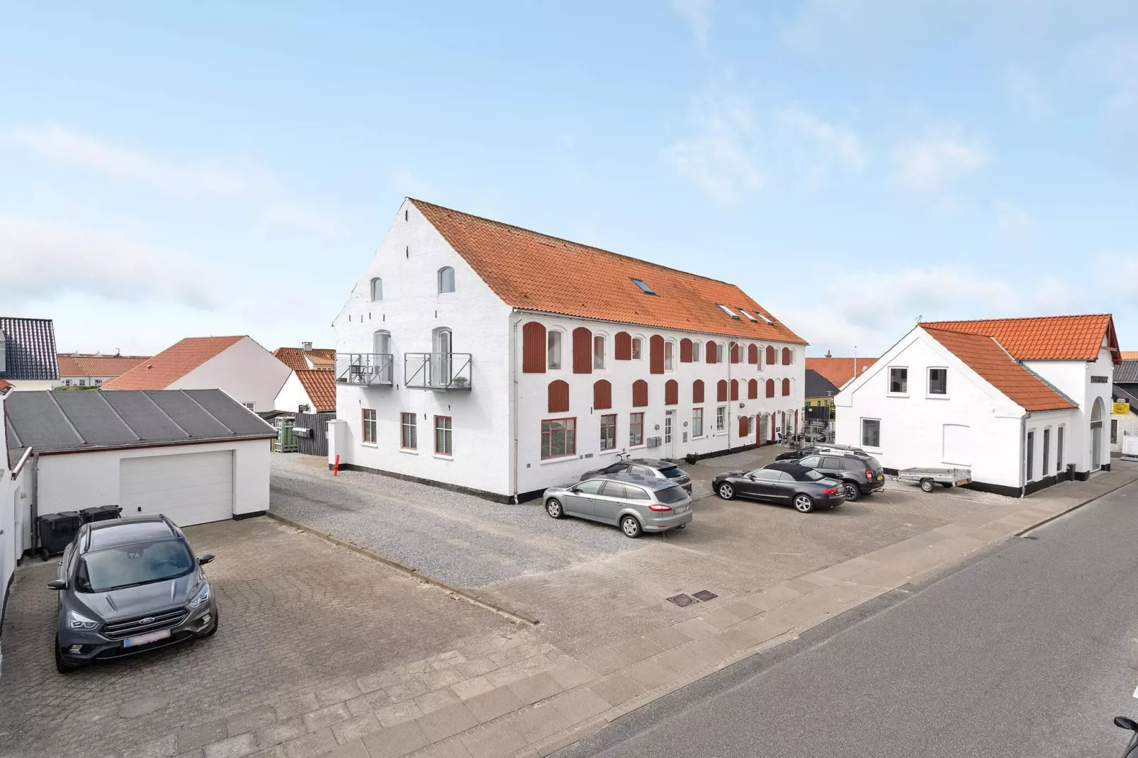 Loft sur deux étages avec grande terrasse