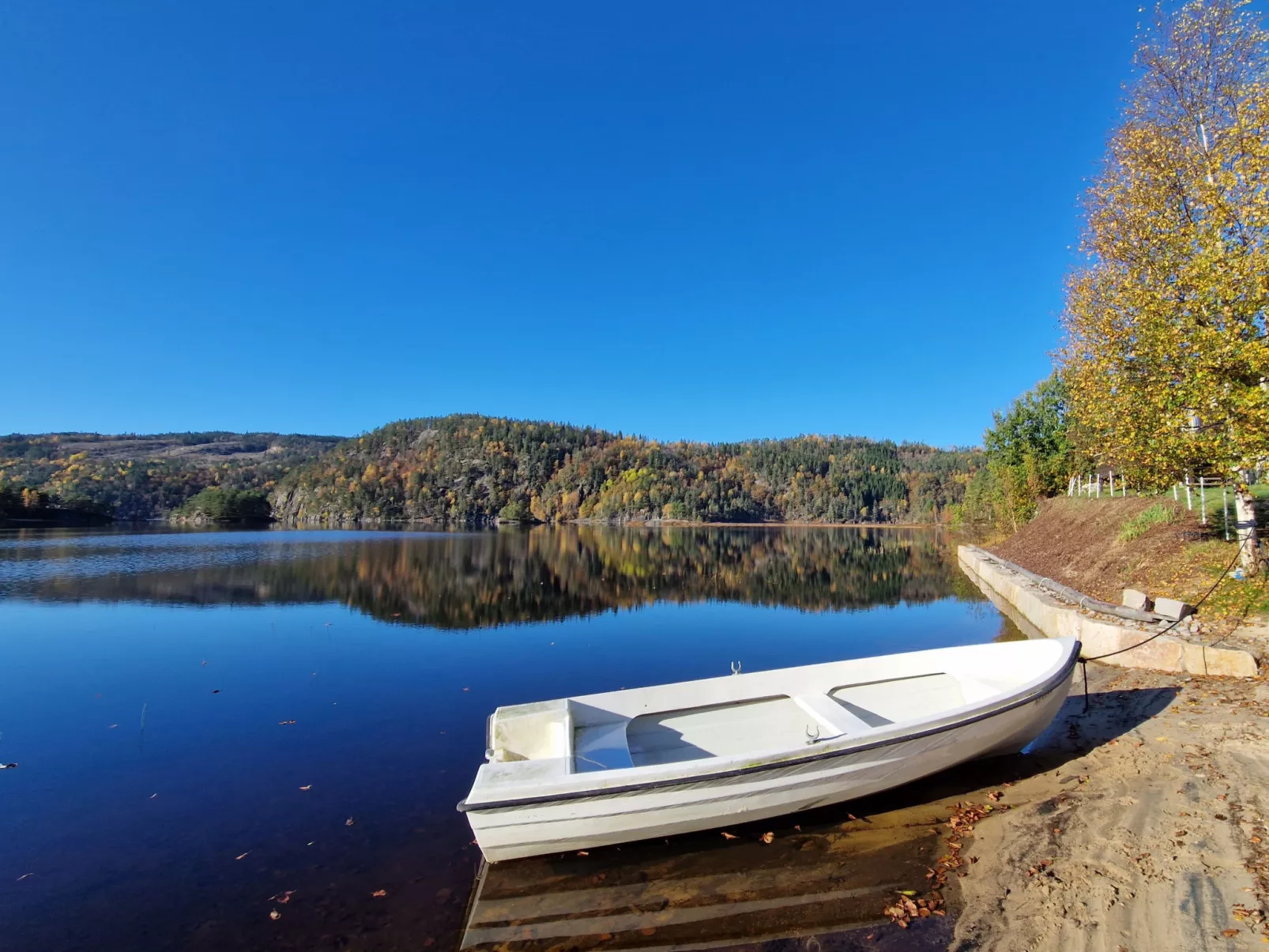 Staksholmen - Outside