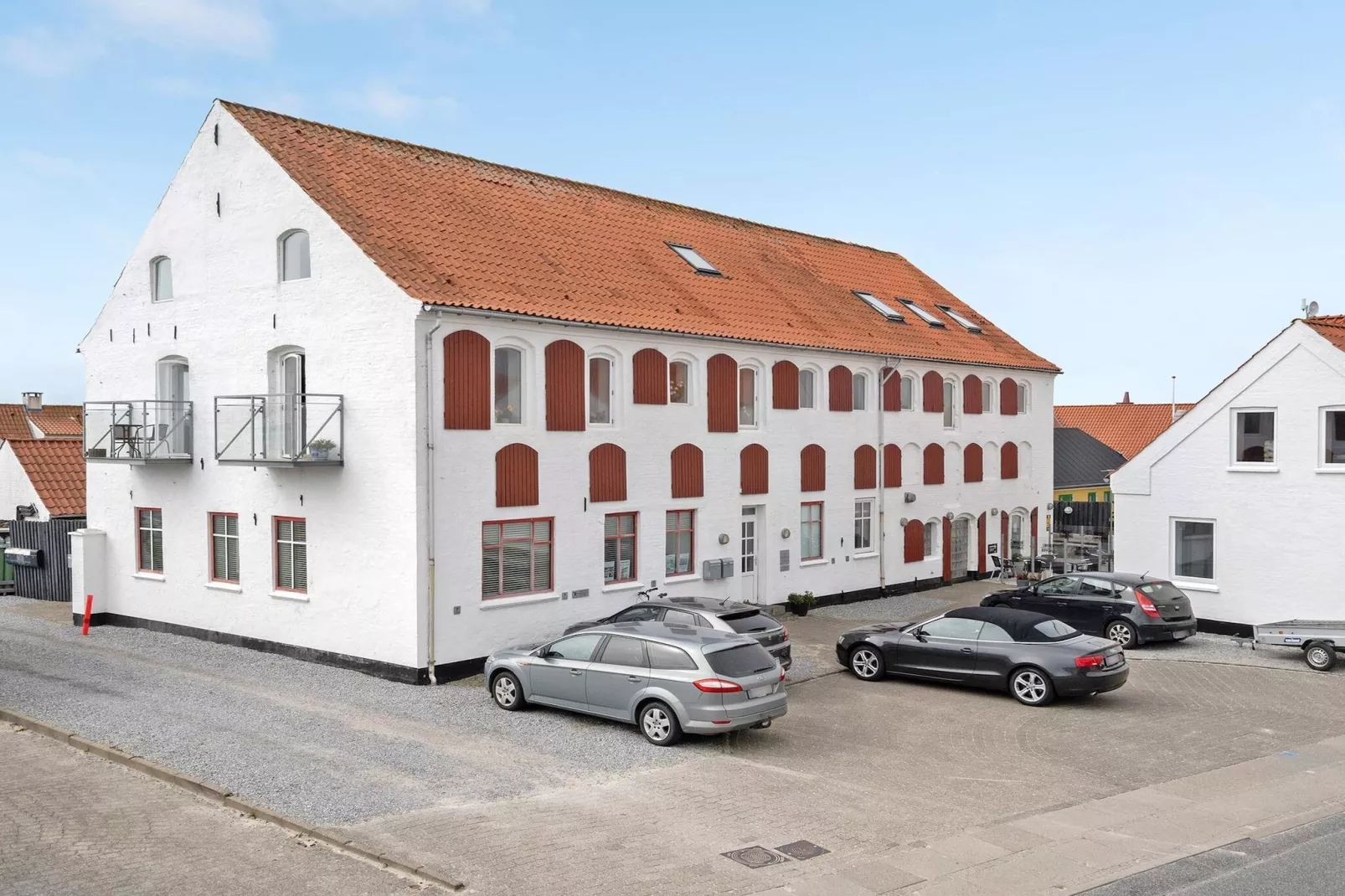 Loft sur deux étages avec grande terrasse