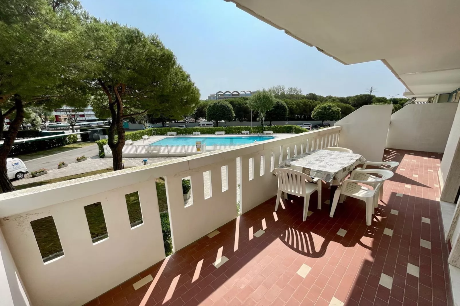 Portesin 11B - Terrasse/Balkon