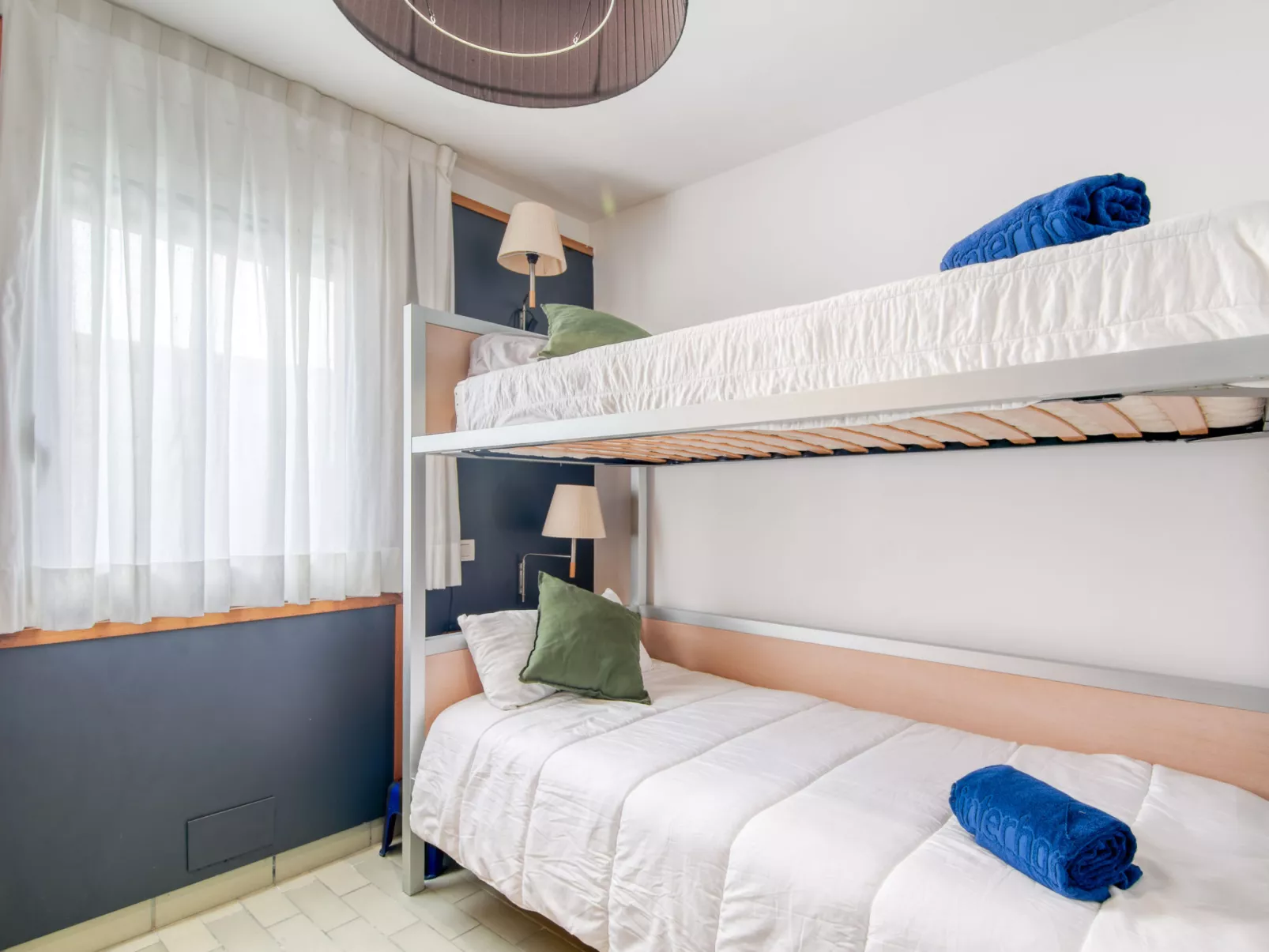 Las Palmeras - Inside