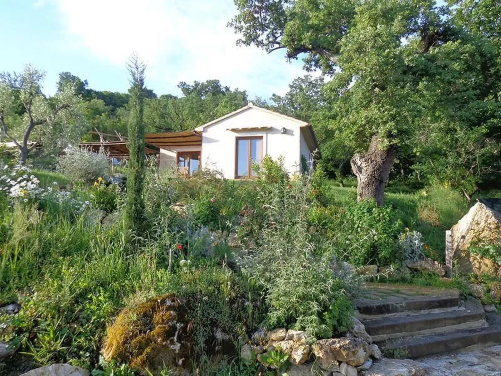 Freistehendes Landhaus mit Gemeinschaftspool - Draußen