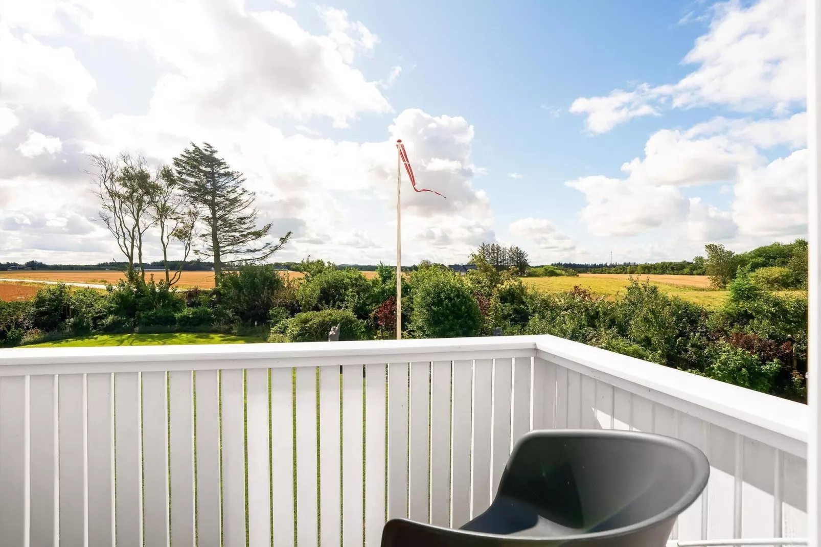 4 Sterne Ferienhaus in Løkken - Im Freien