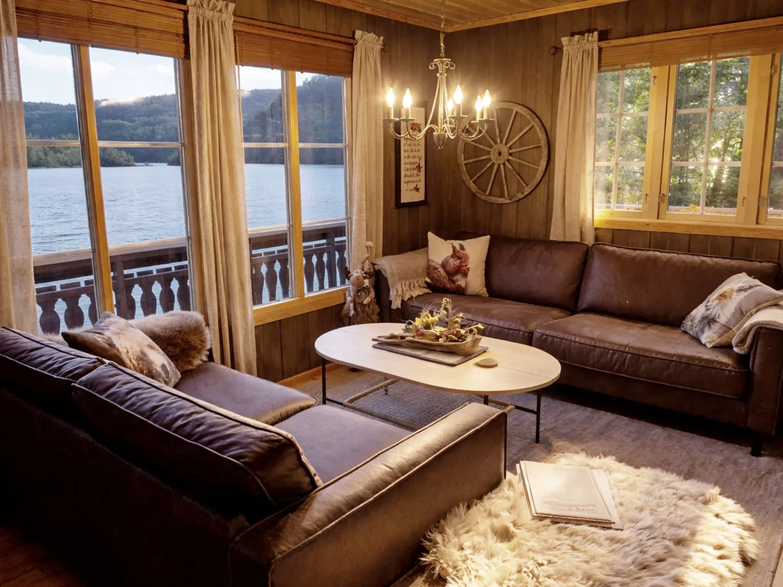 Staksholmen - Inside