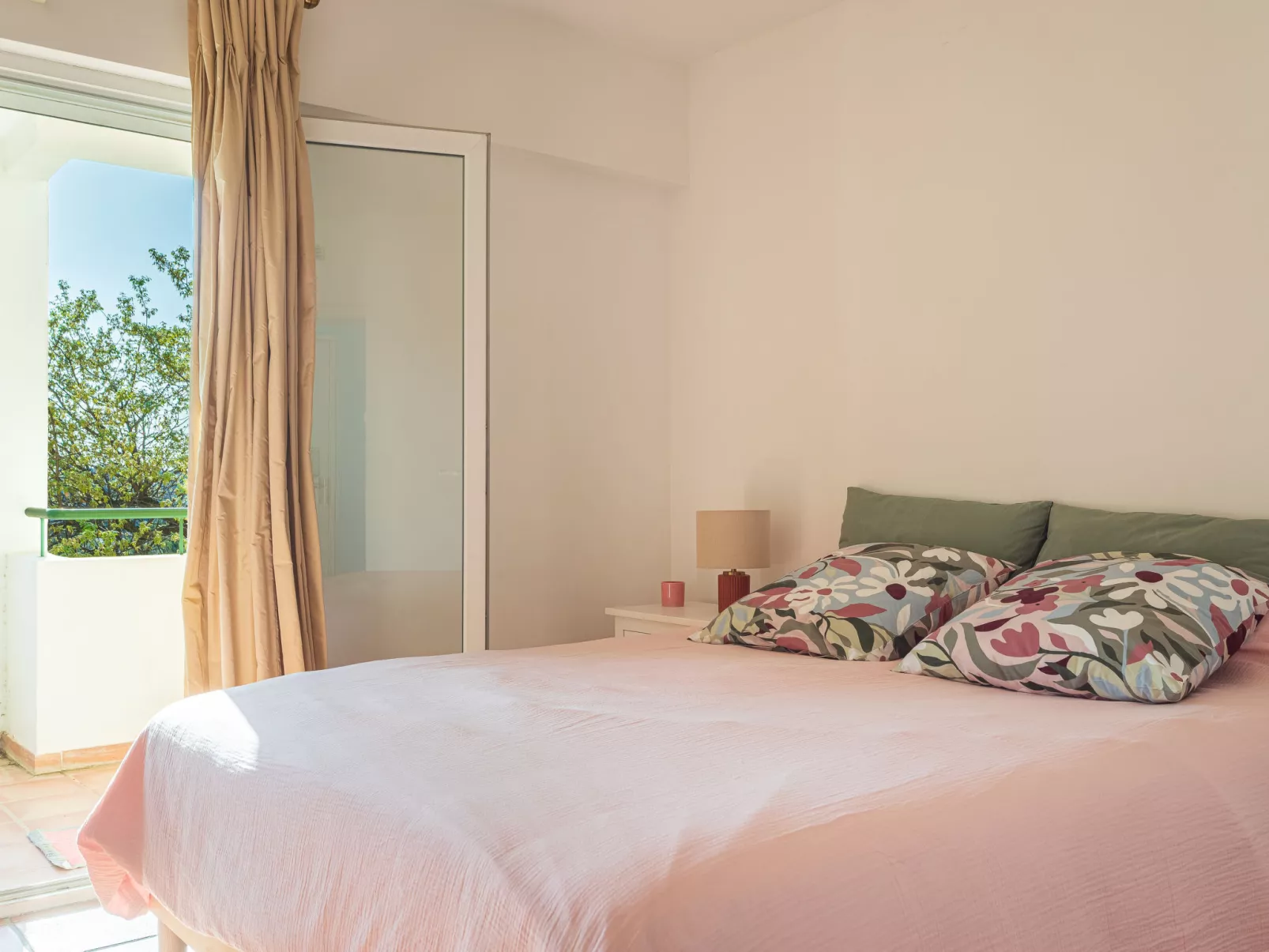 Domaine de la Luquette - Inside