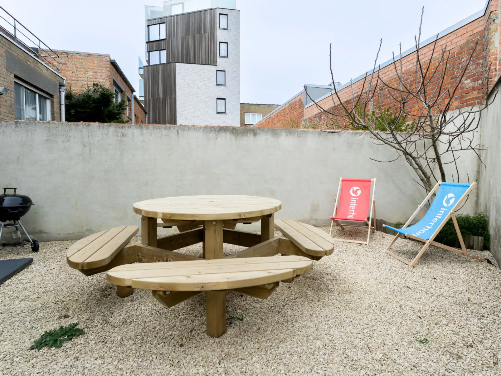 Wanderlust Belgium with parking - Outside