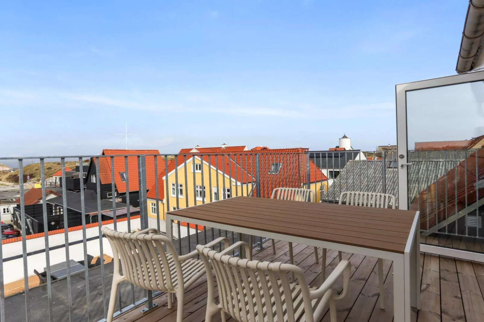 4 Sterne Ferienhaus in Løkken - Im Freien