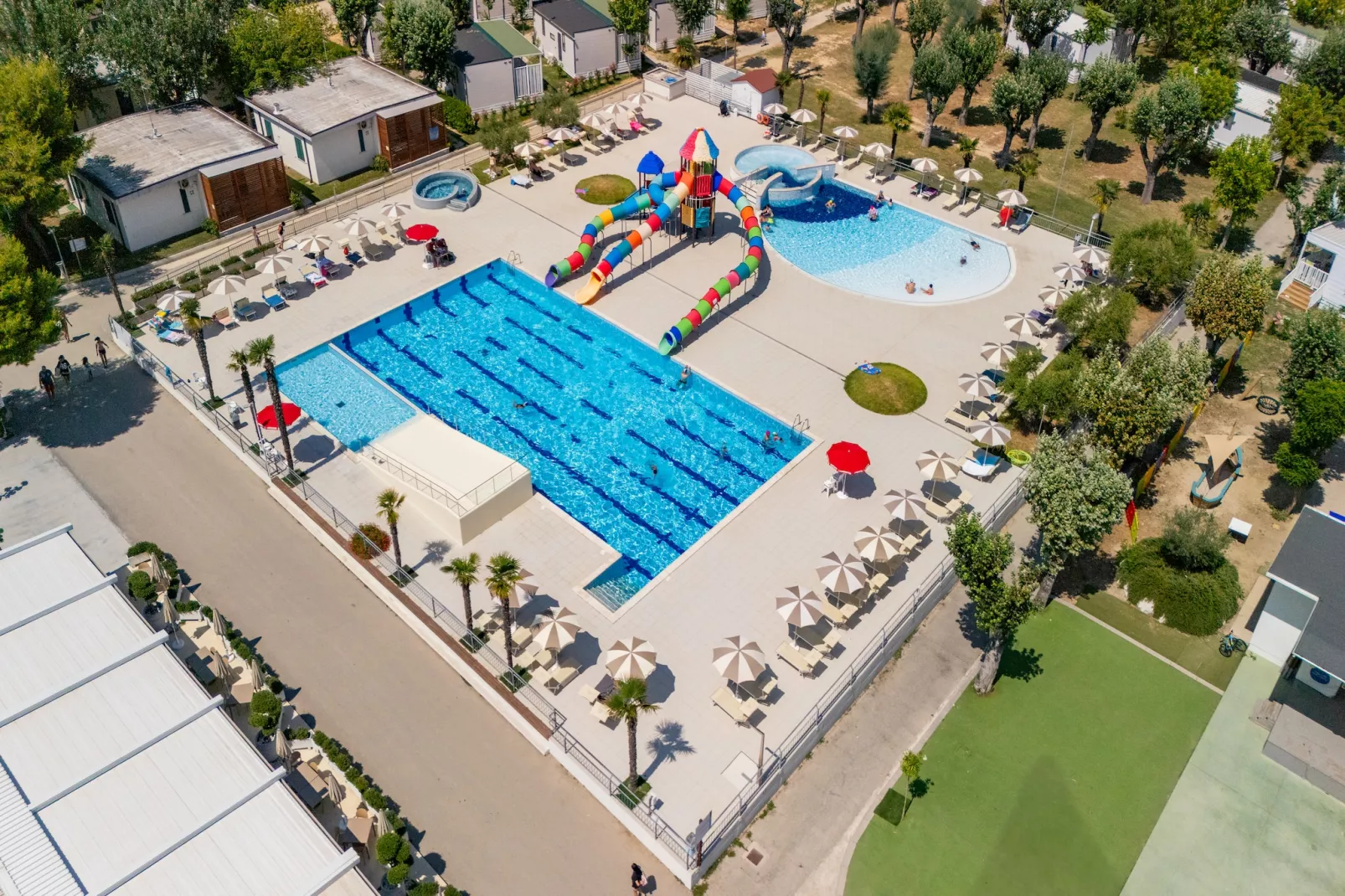 Stork Family Collection - BUNGALOW BILOCALE DOG max cap 5 pax - Schwimmbad