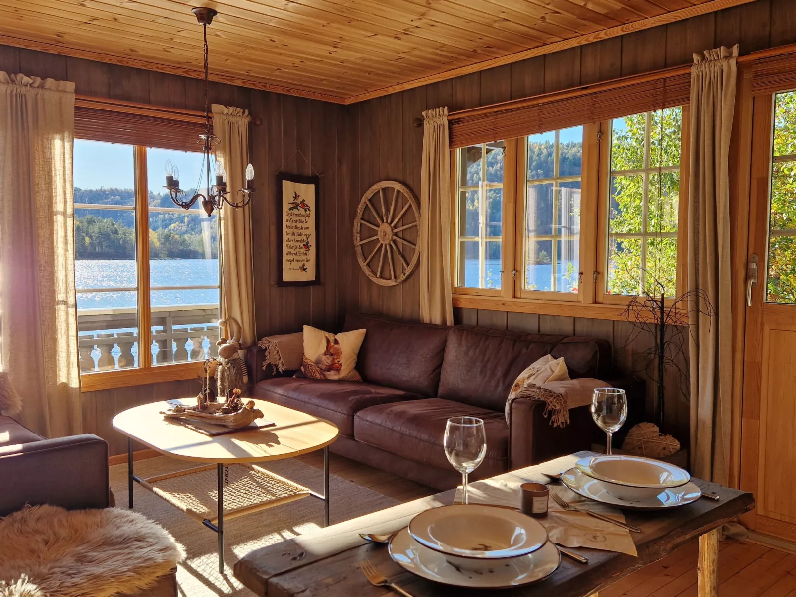 Staksholmen - Inside