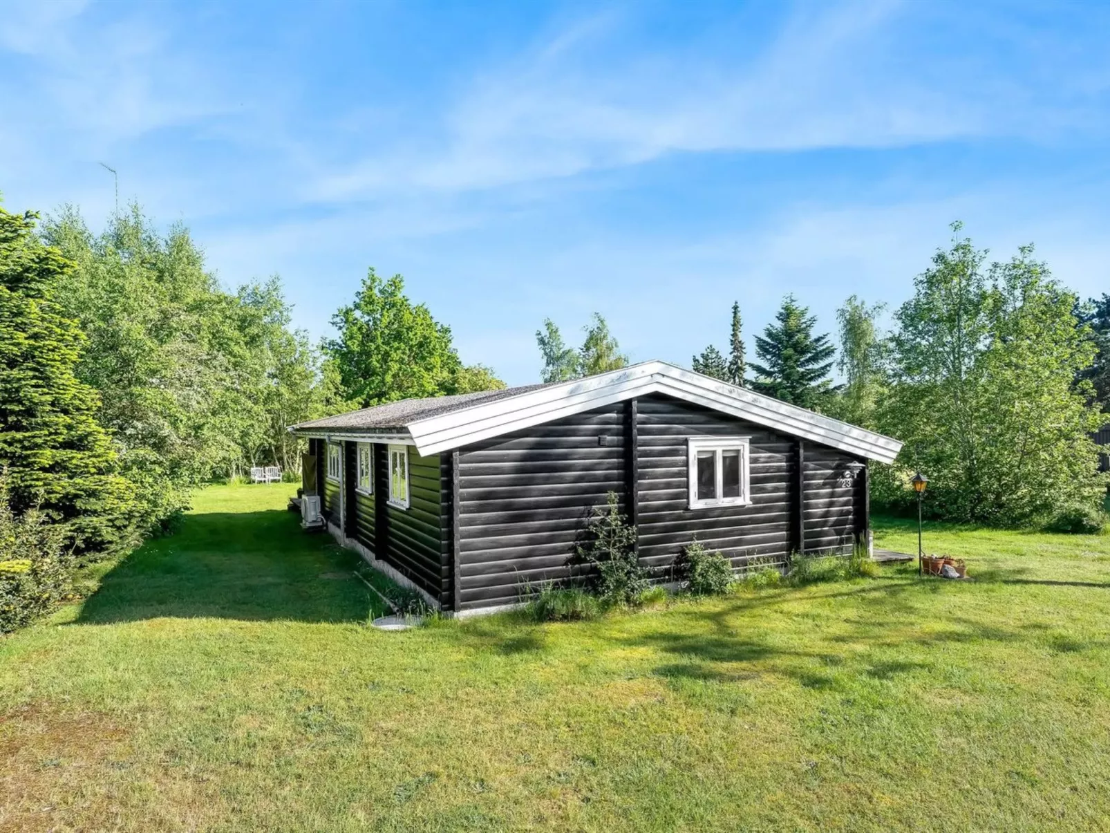 "Bengta" - 500m from the sea - Outside