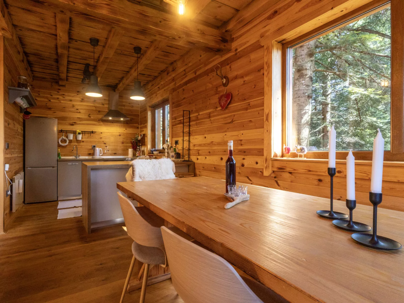 Hidden Heaven - Dedans