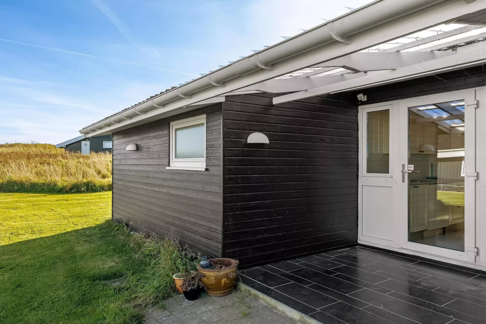 4 Sterne Ferienhaus in Løkken - Im Freien