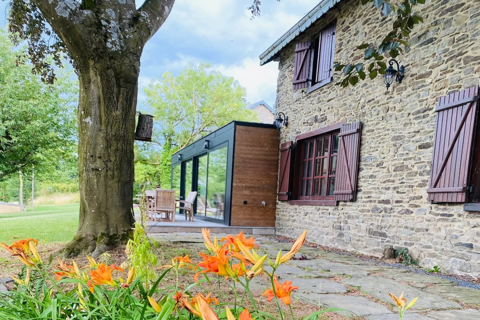 Le souffle des sapins - Exterior in summer