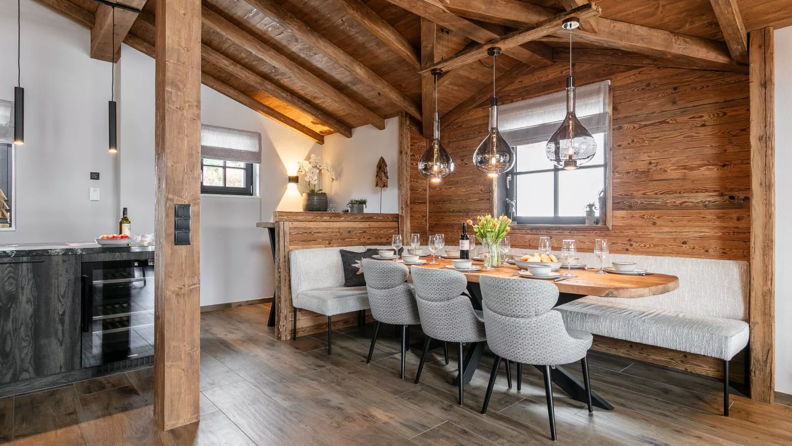 Chalet Gipfel Lodge Alpine Style - Esszimmer