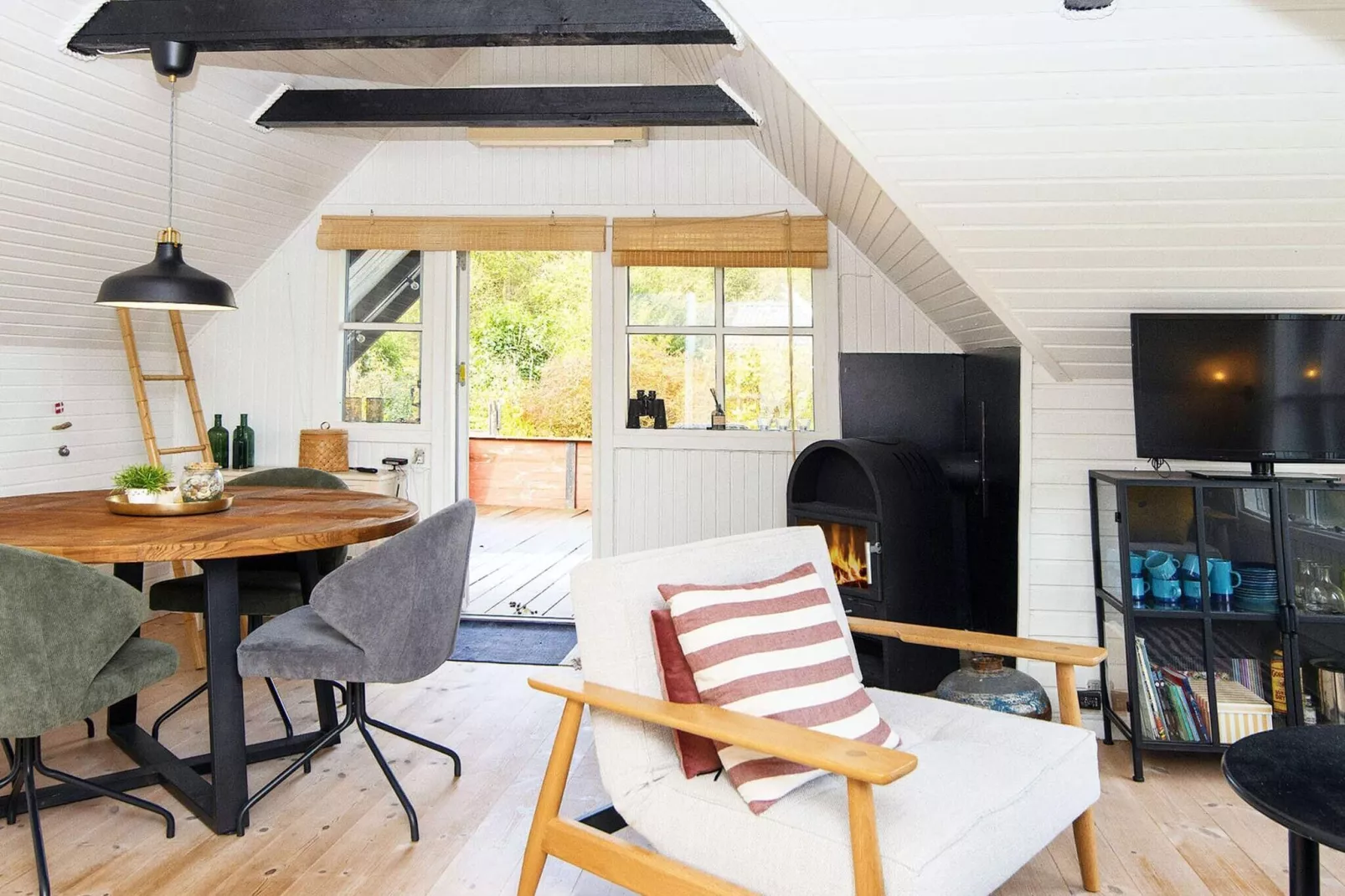 5 person holiday home in Allingåbro-By Traum-Indoor