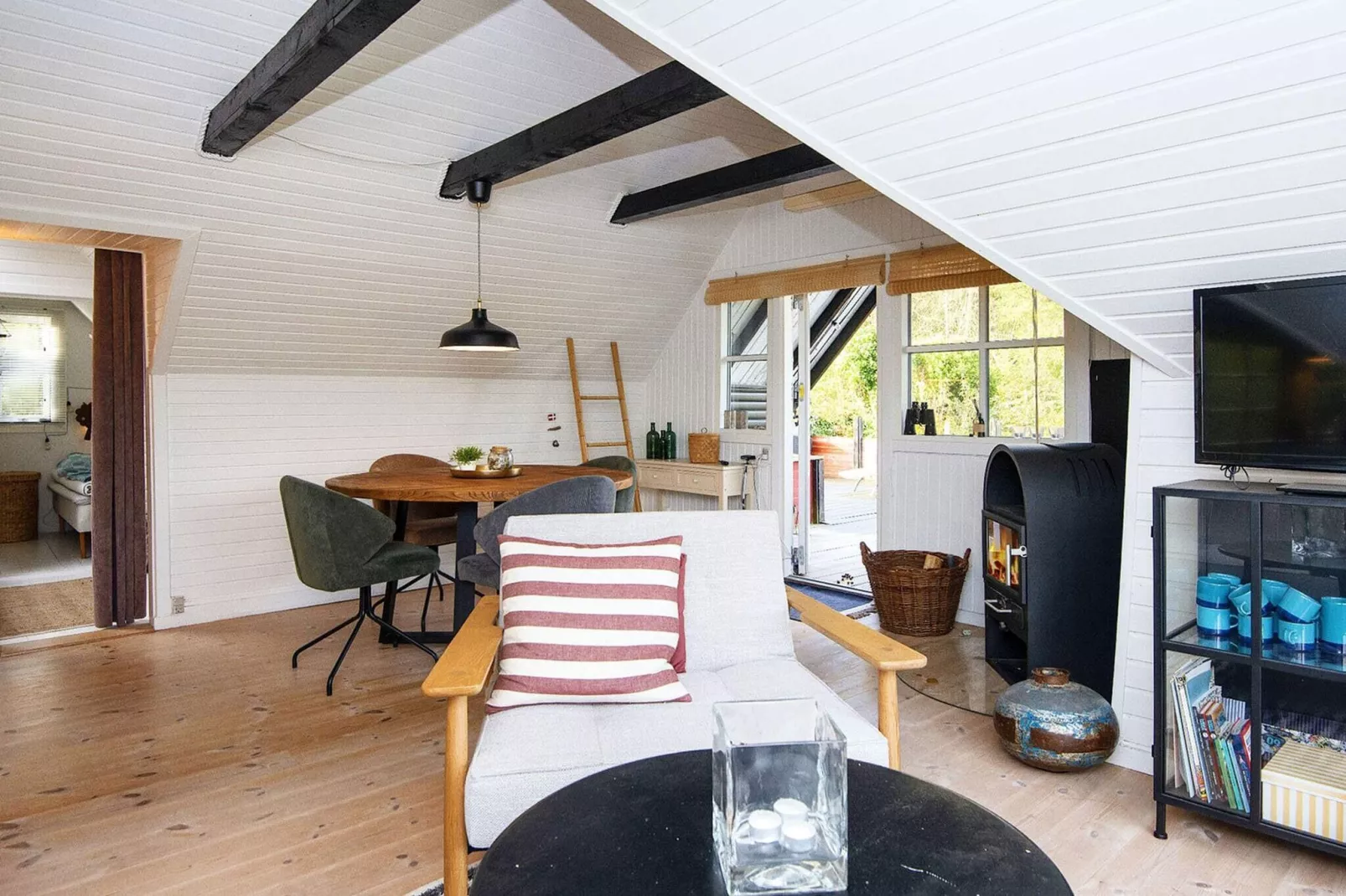 5 person holiday home in Allingåbro-By Traum-Indoor