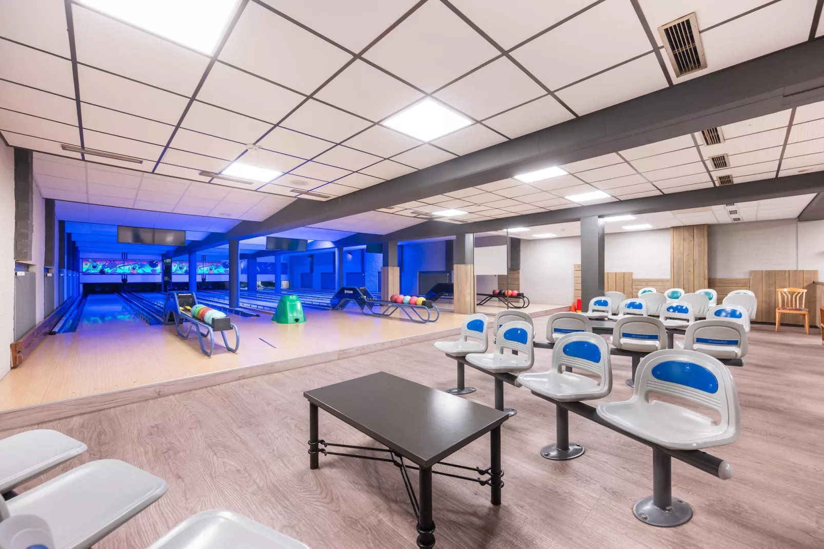 Studio Second Floor - Facilities