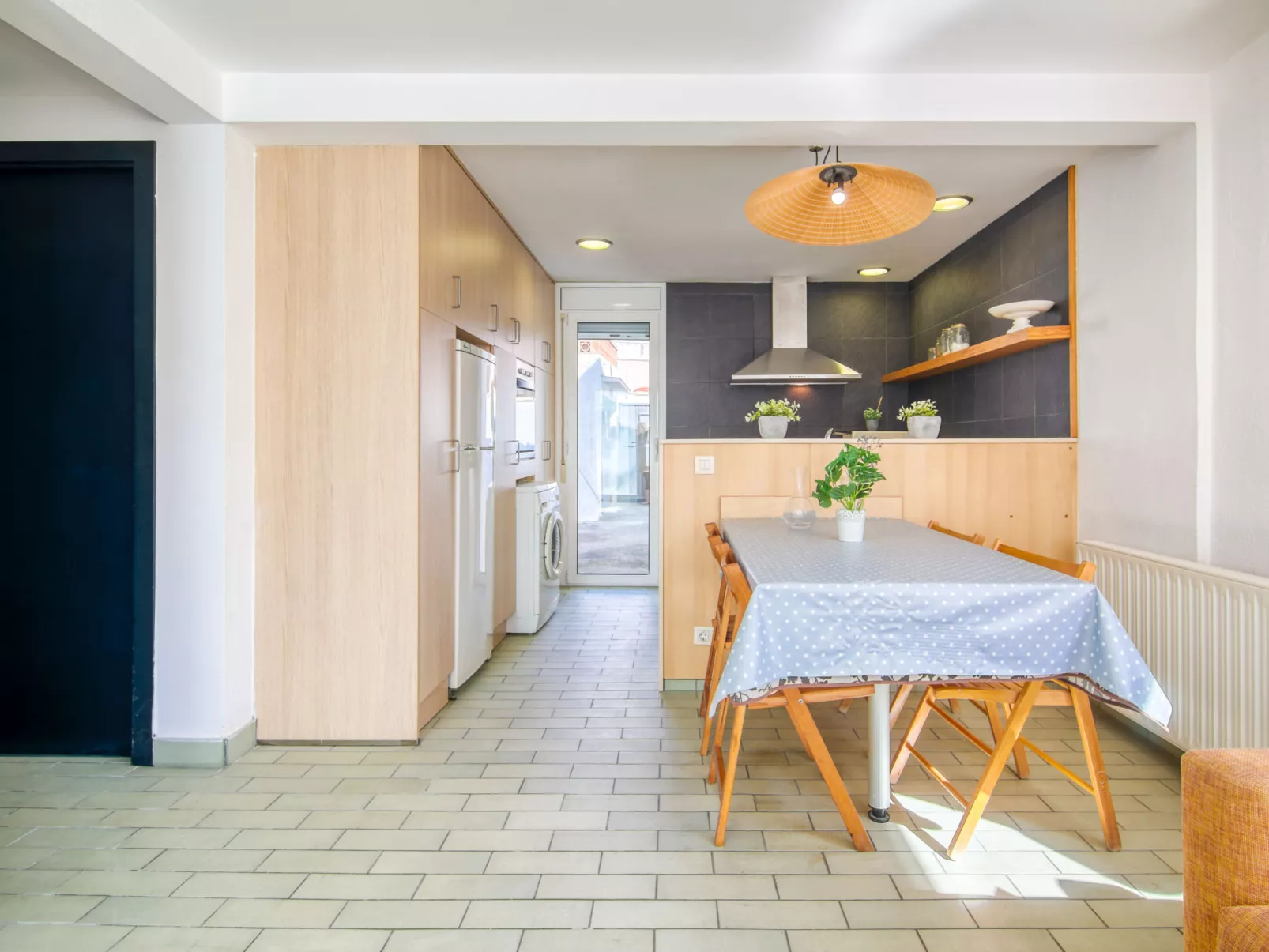 Las Palmeras - Inside