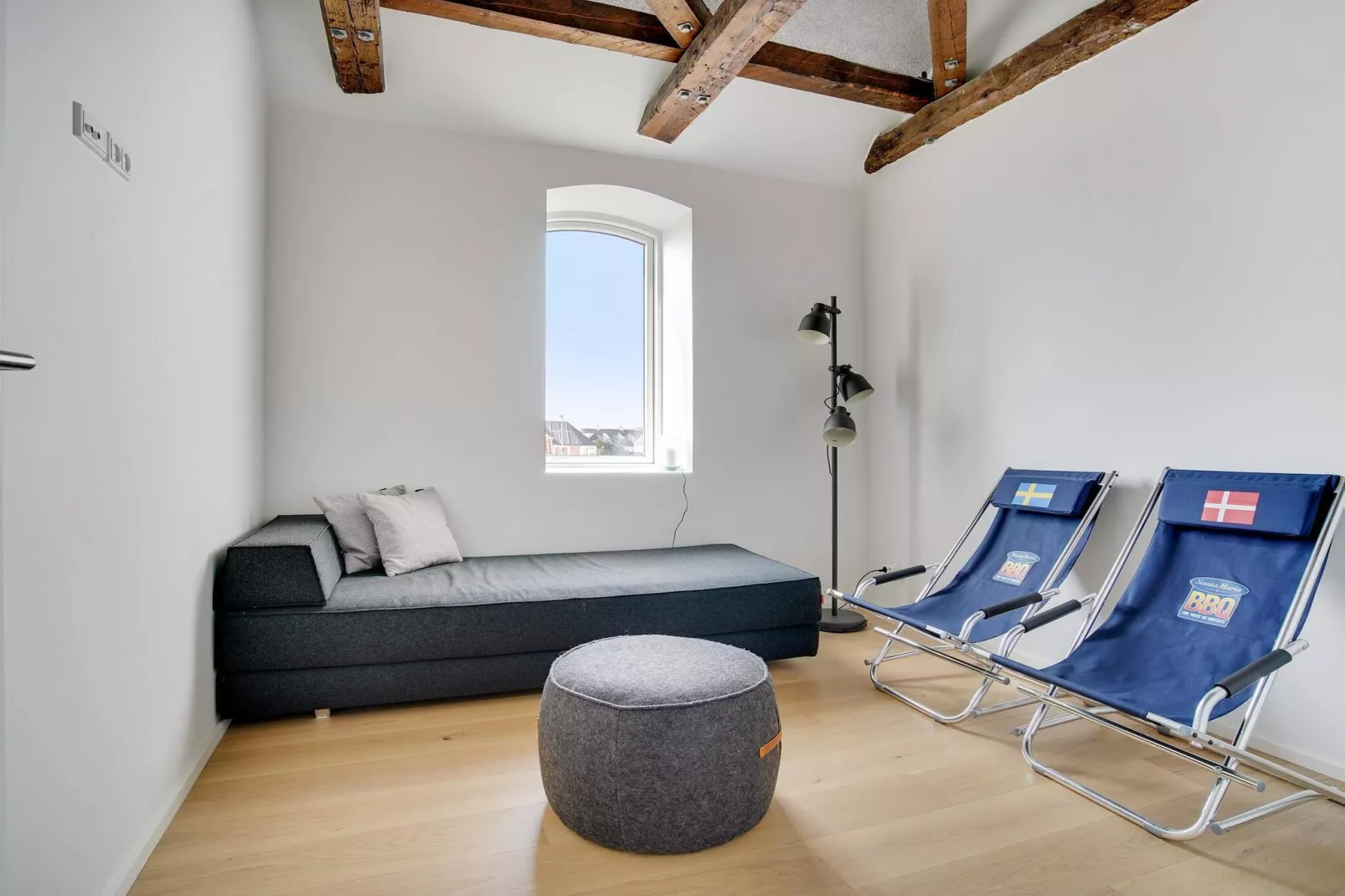 Loft sur deux étages avec grande terrasse - Intérieur