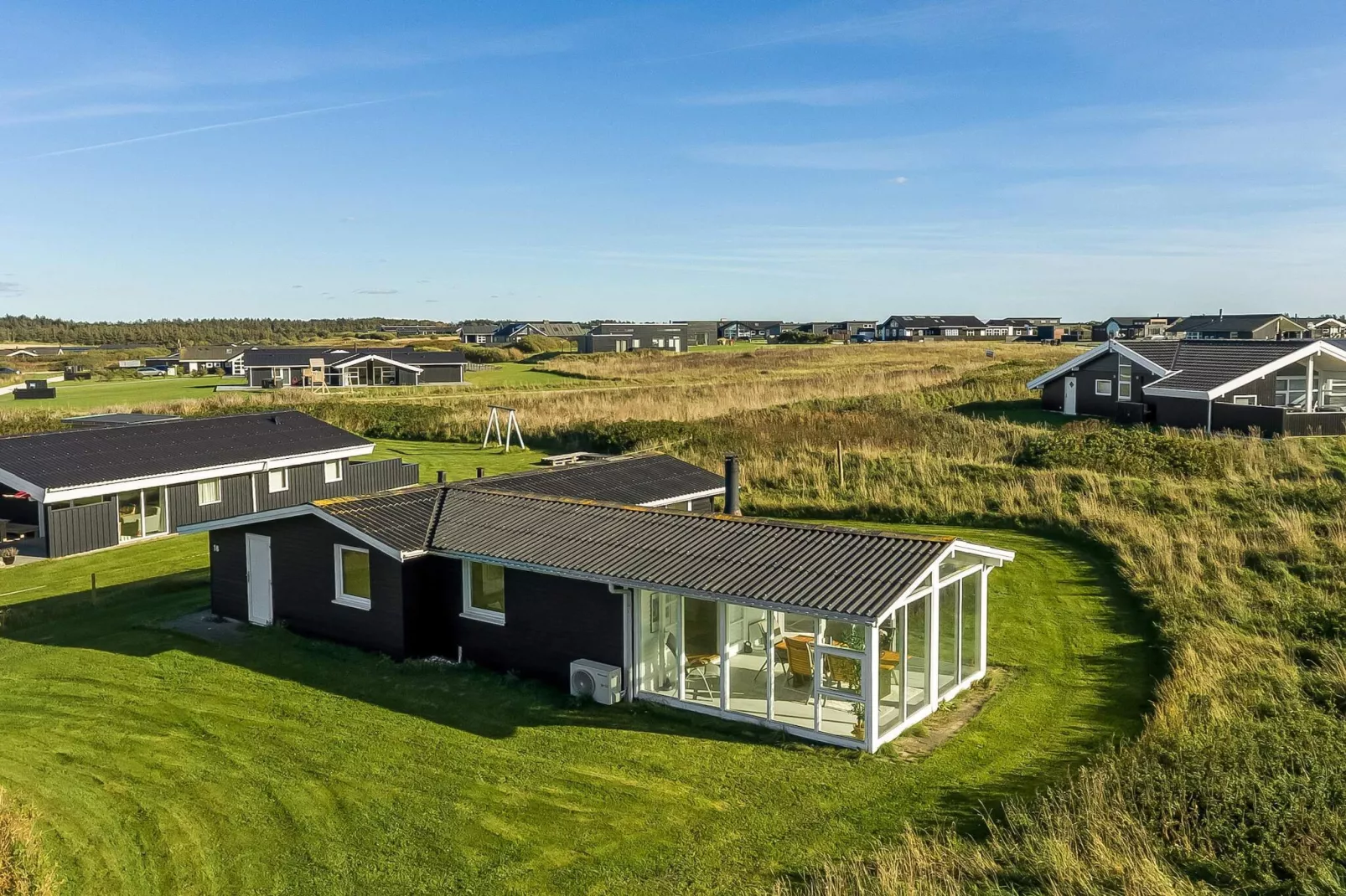 4 Sterne Ferienhaus in Løkken - Im Freien