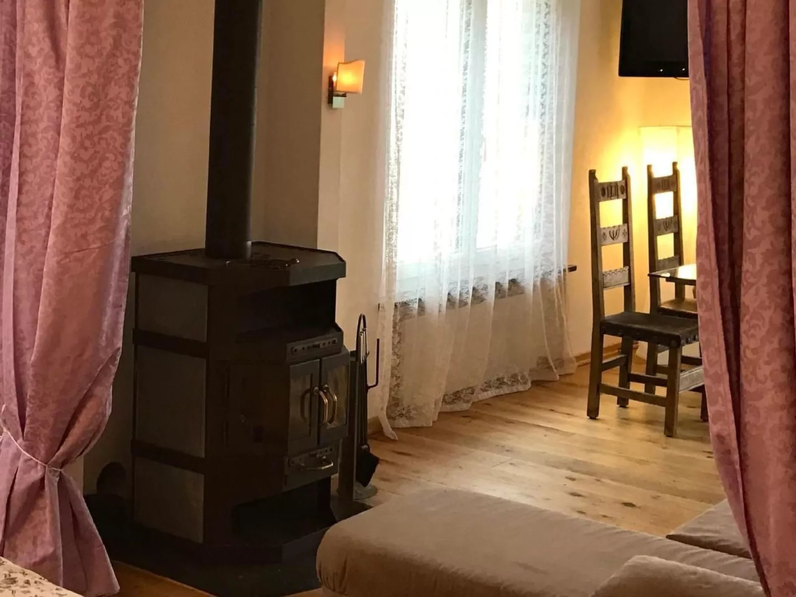 Casa Ines mit Grotto und Pergola - Dedans