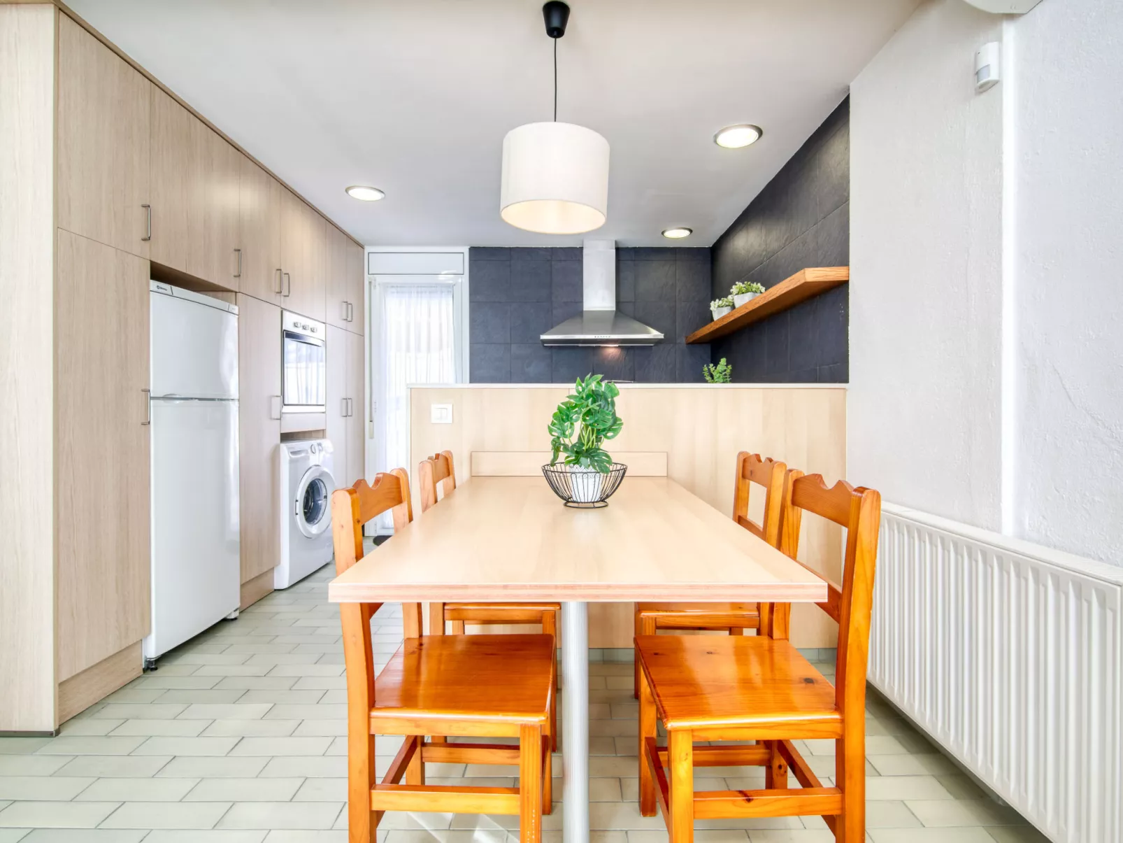 Las Palmeras - Inside