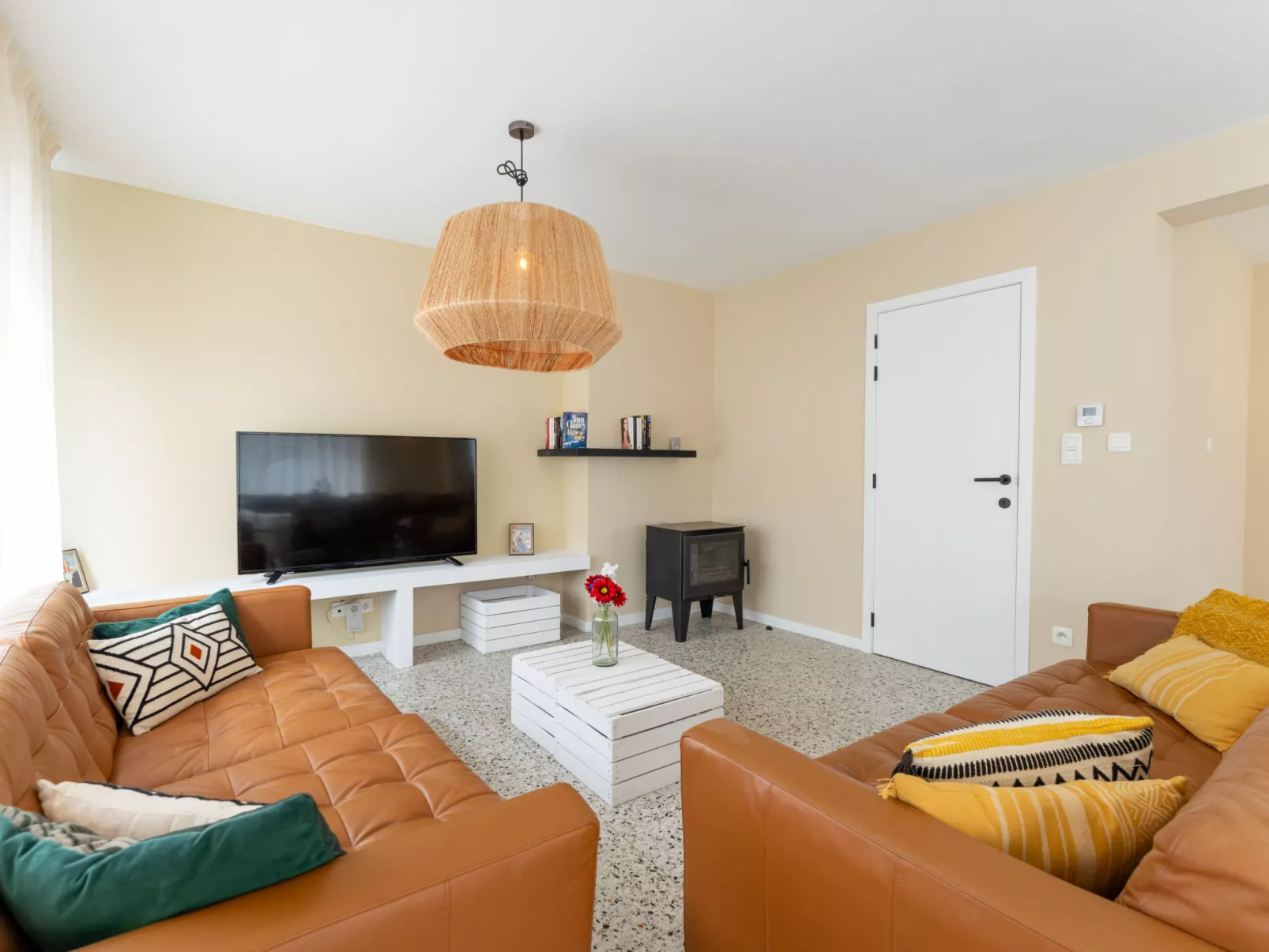 Wanderlust Belgium with parking - Inside